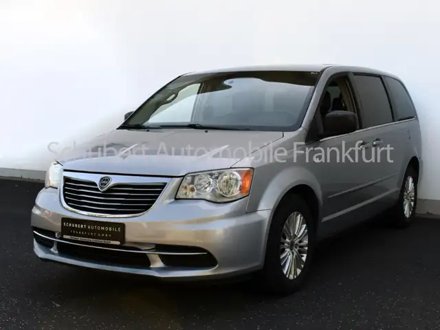Lancia Voyager Aut. 2.8 Multijet 16V 7-Sitzer