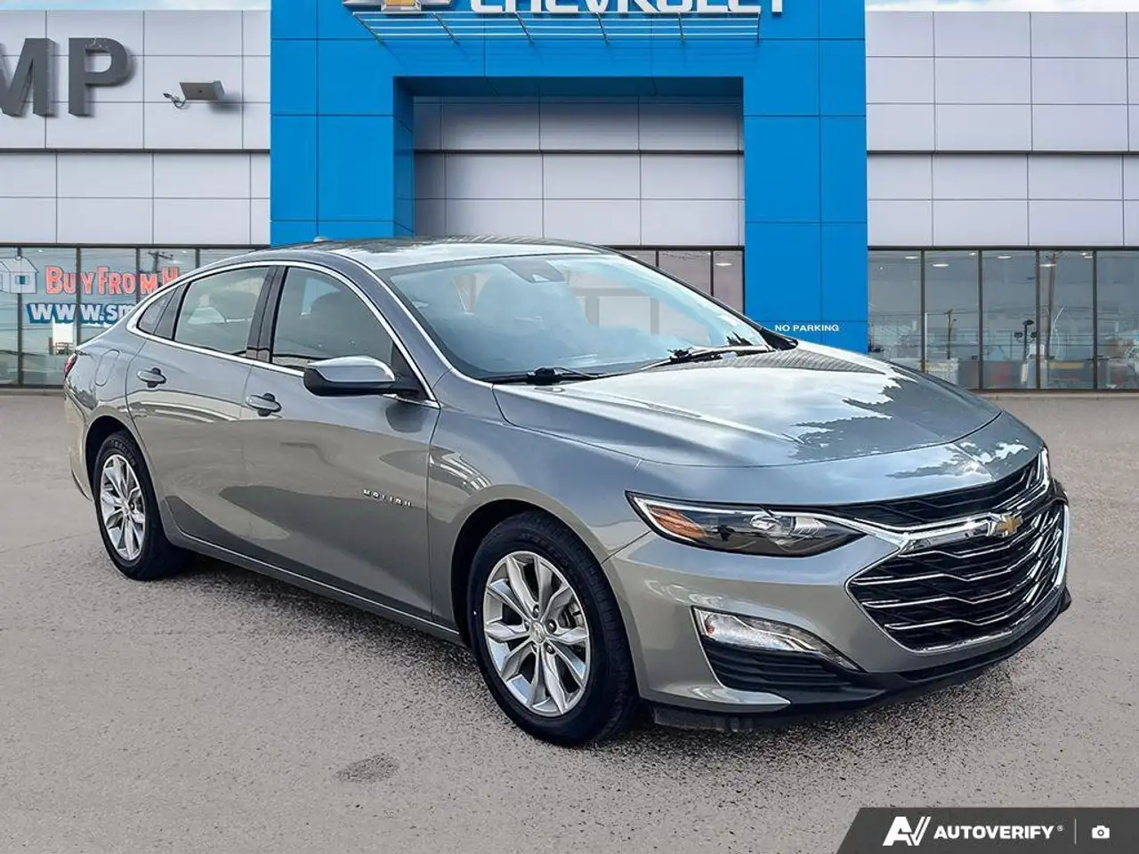 Chevrolet Malibu снимка Chevrolet Malibu