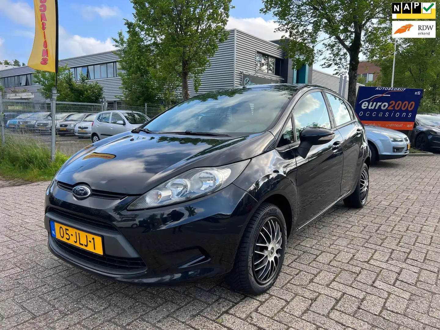 Ford Fiesta 1.25 Limited - 5 Deurs - Airco - Android Scherm Zwart - 1
