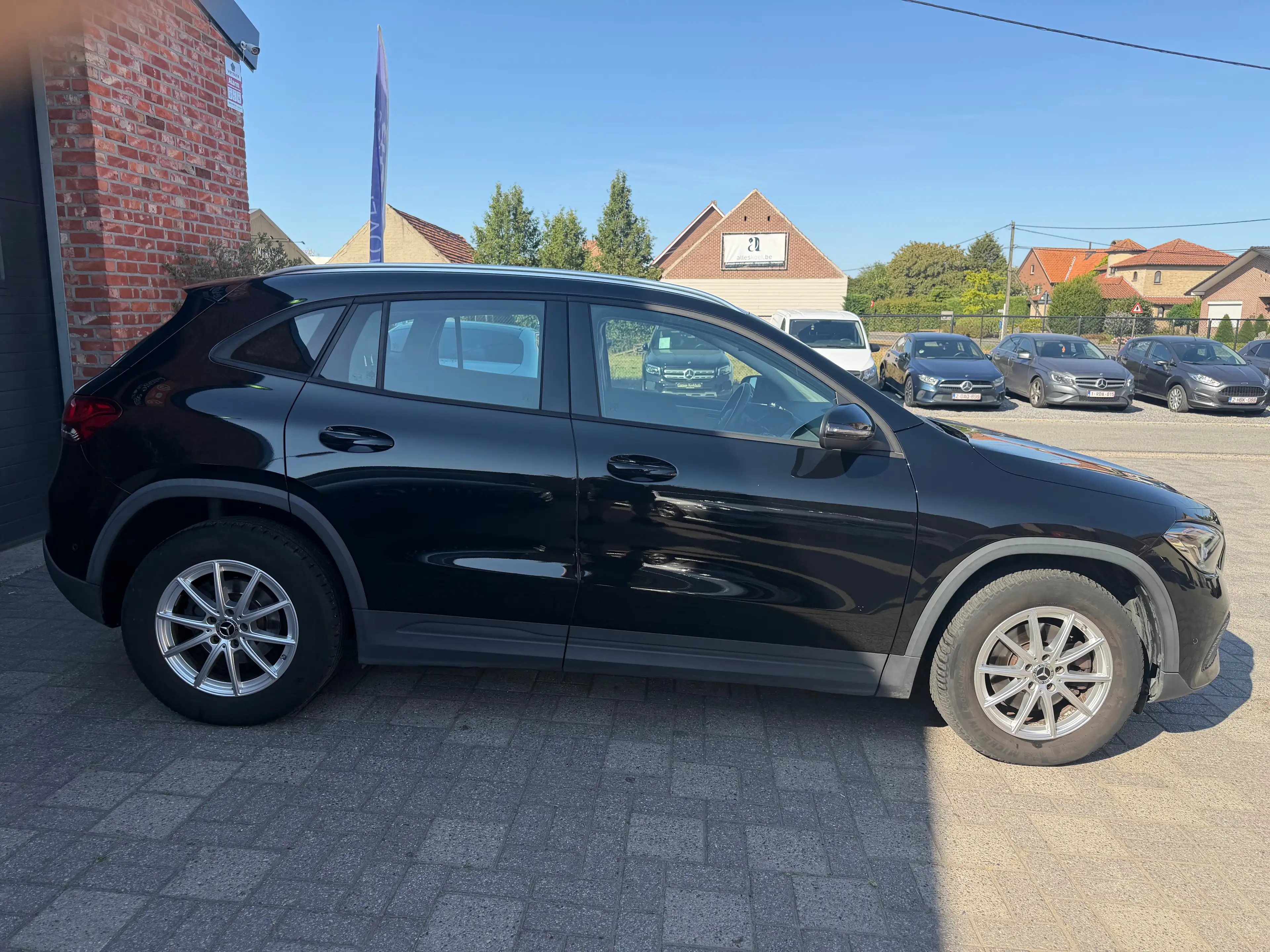 Mercedes-Benz GLA 180 GLA 180 d Business Solution — photo 5