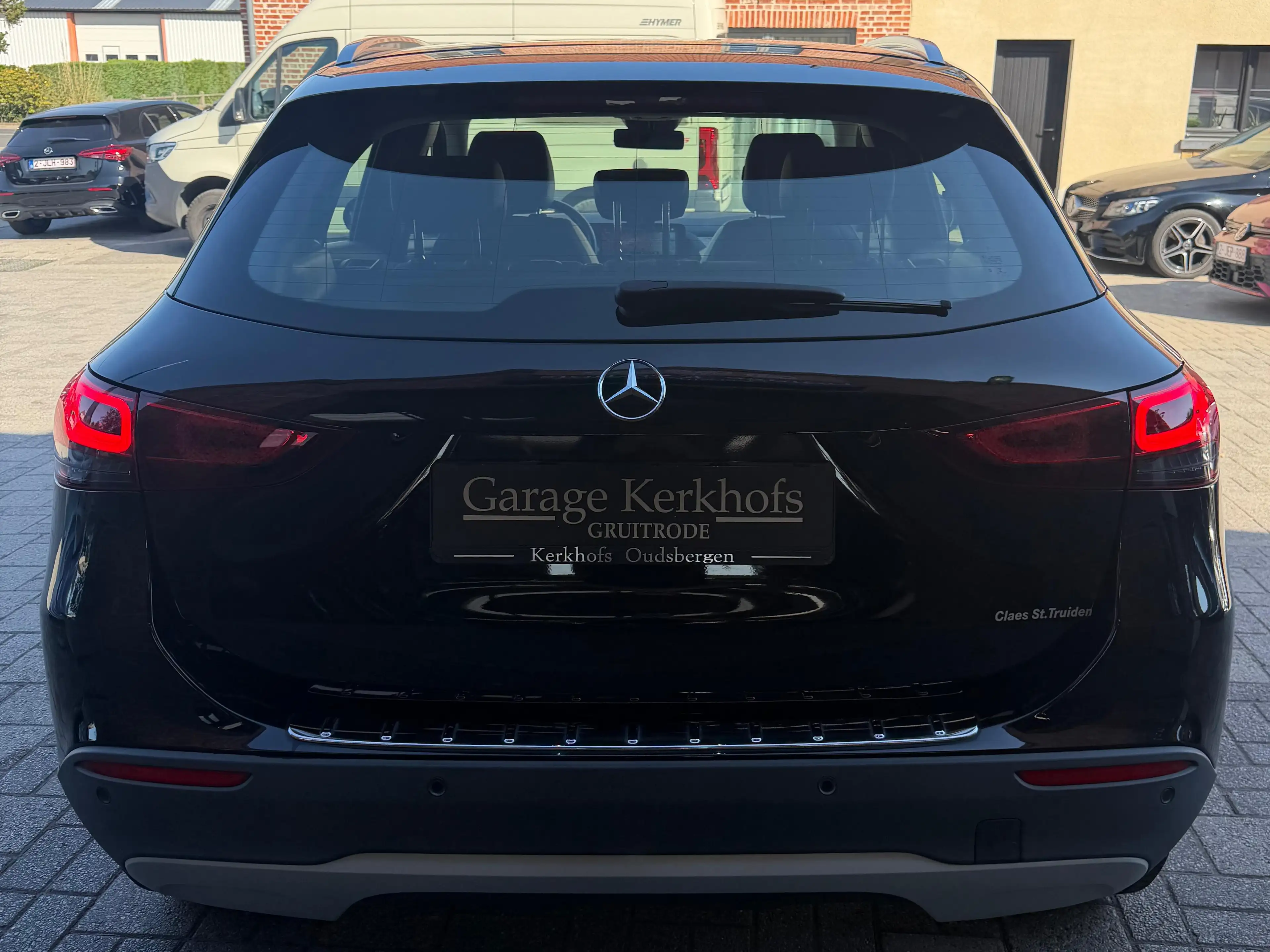 Mercedes-Benz GLA 180 GLA 180 d Business Solution — photo 6