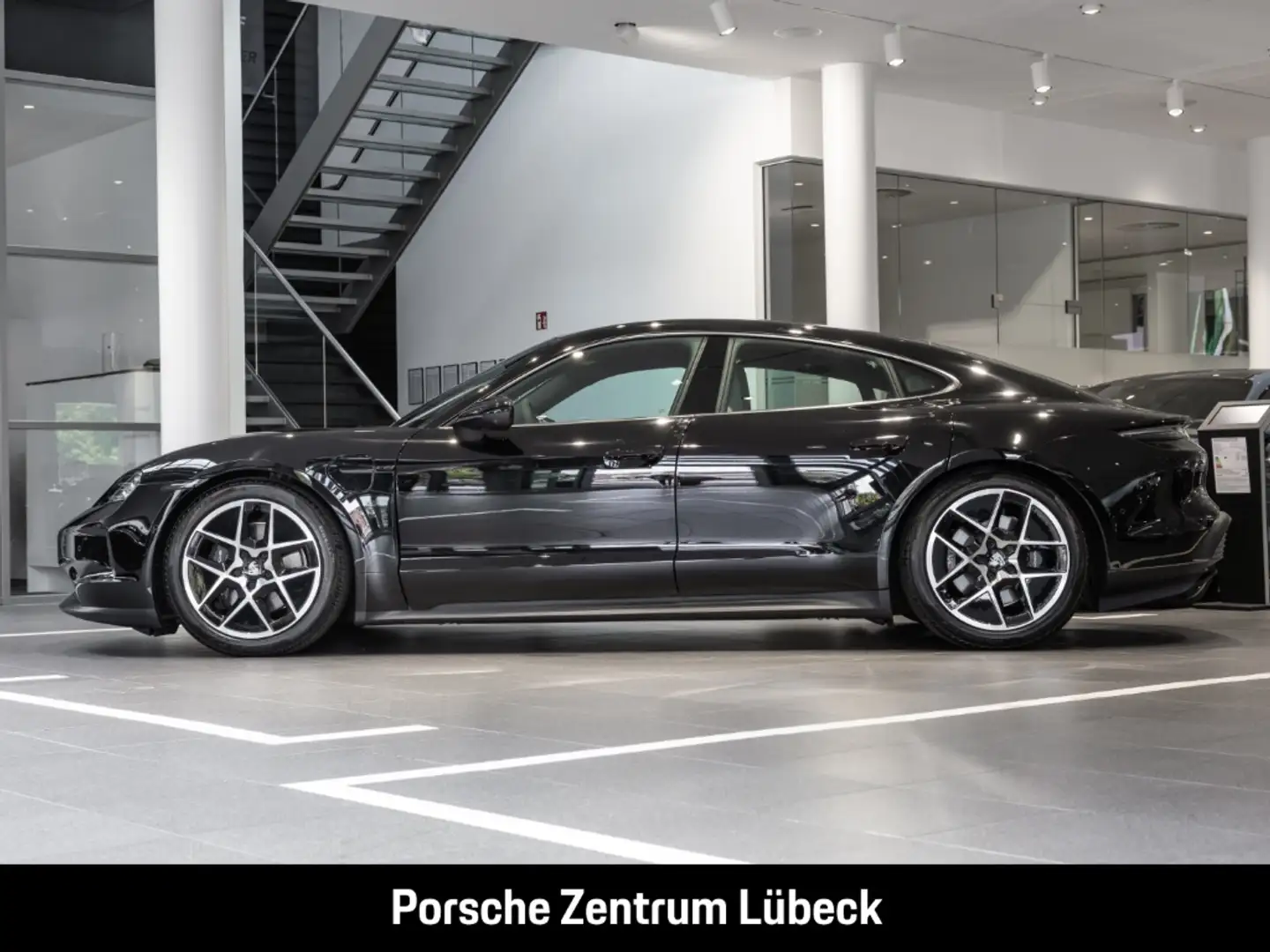 Porsche Taycan Surround-View Abstandstempomat LED-Matrix Schwarz - 2