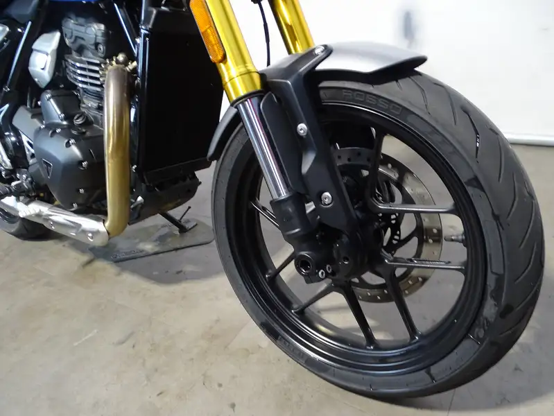 Triumph Speed 400 - foto 7