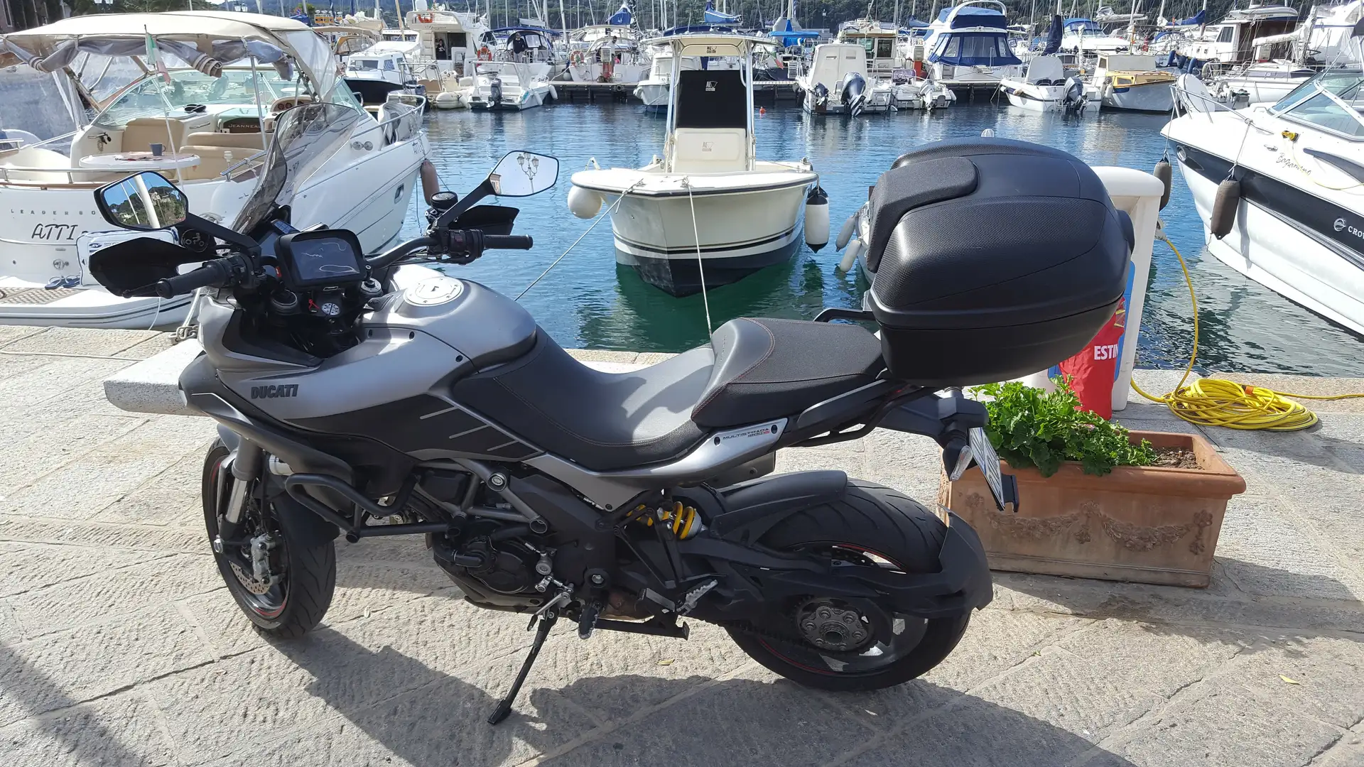 Ducati Multistrada 1200 Multistrada 1200 GT Gri - 1
