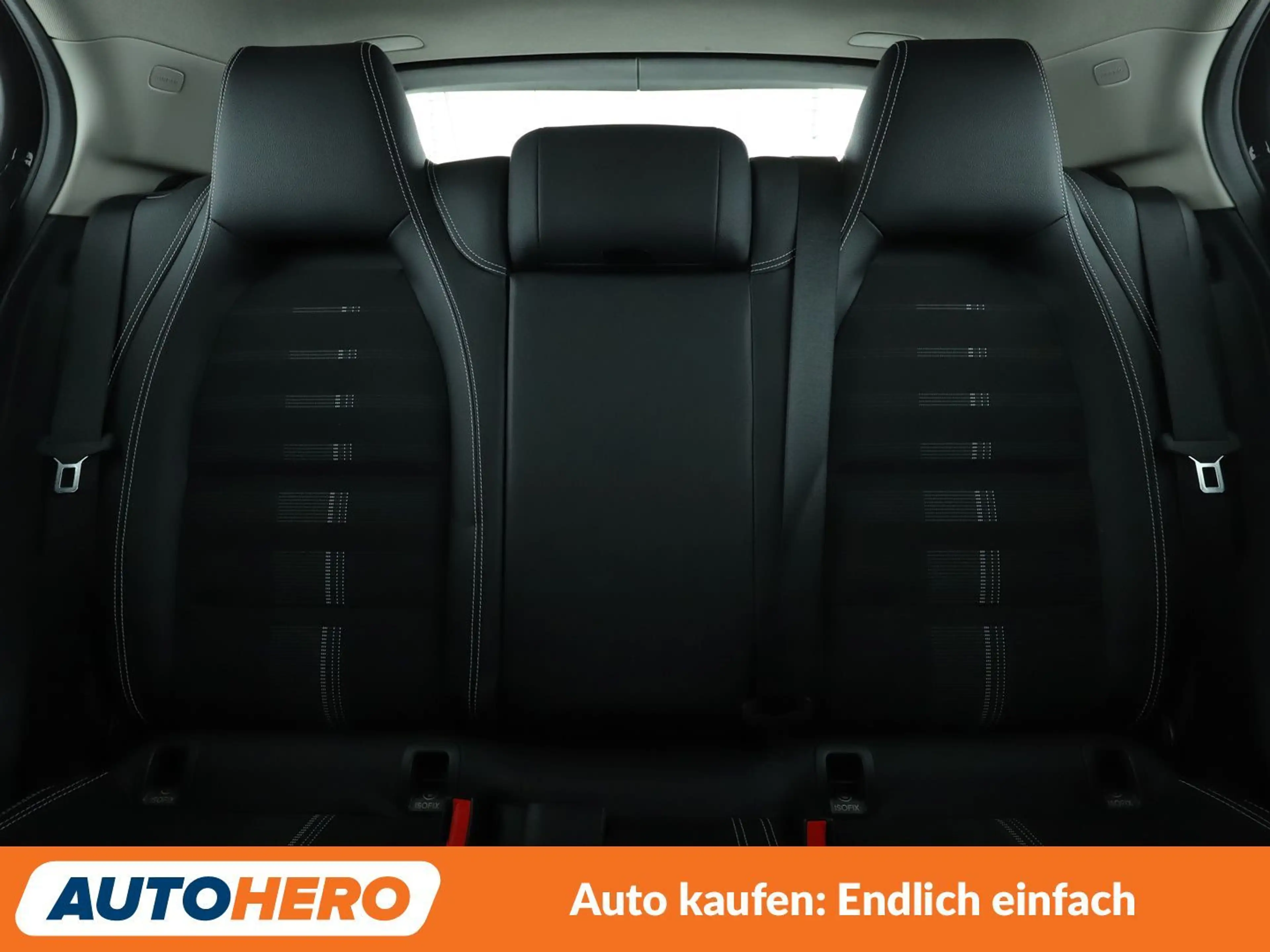 Mercedes-Benz GLA 250 GLA 250 Urban — photo 15
