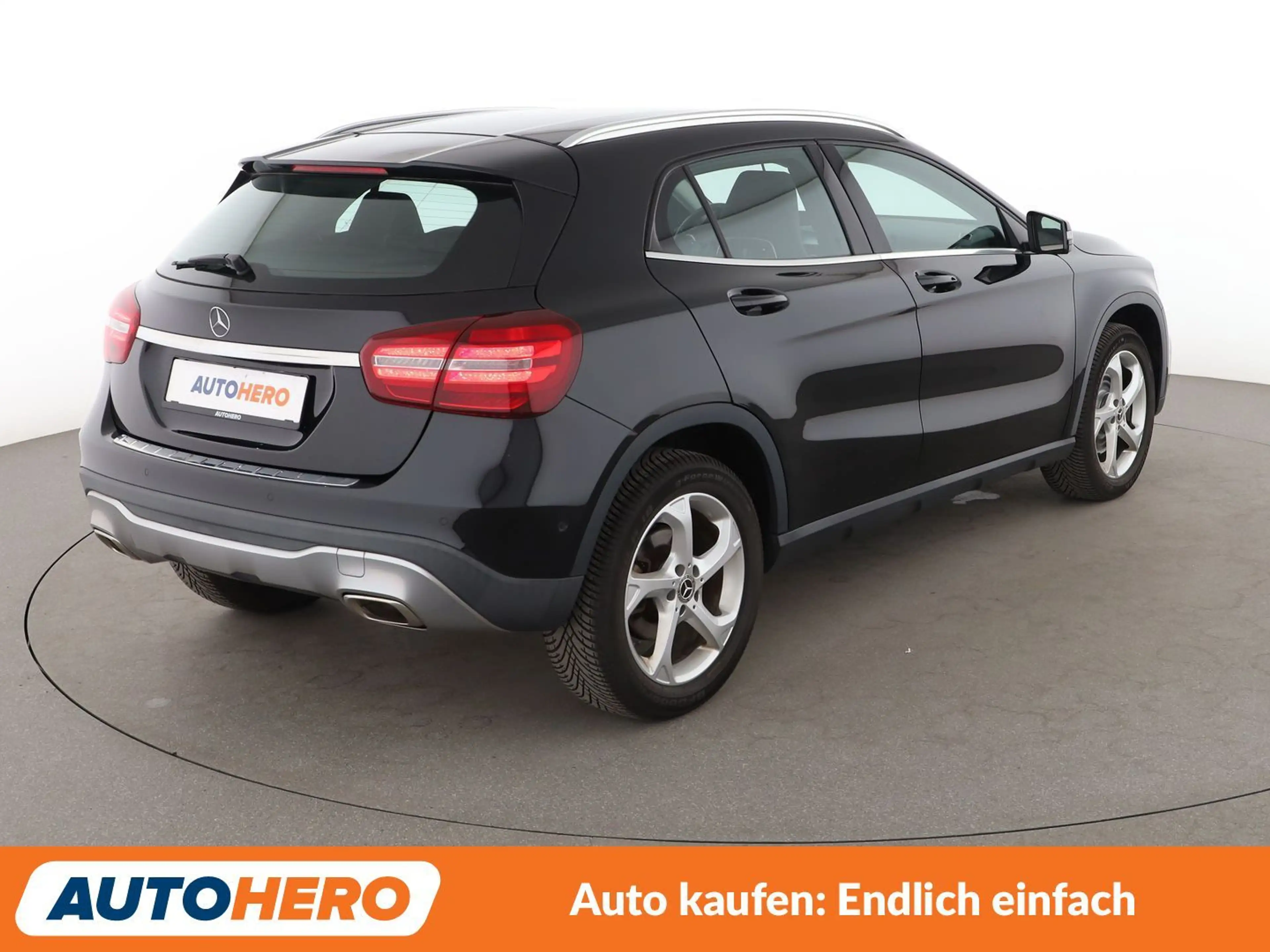 Mercedes-Benz GLA 250 GLA 250 Urban — photo 6