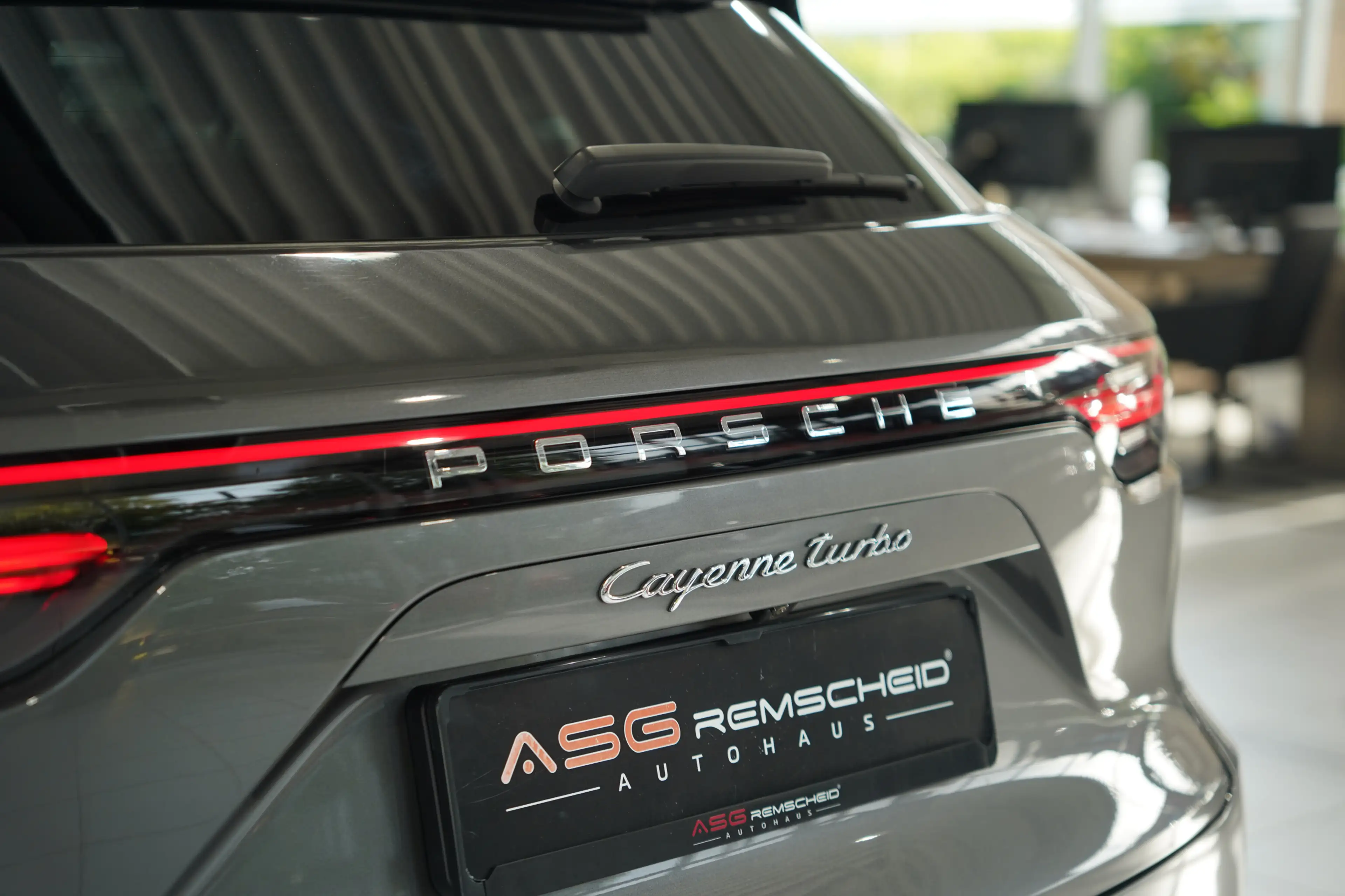 Porsche Cayenne Turbo *Chrono *Pano *Matrix *APPROVED — photo 10