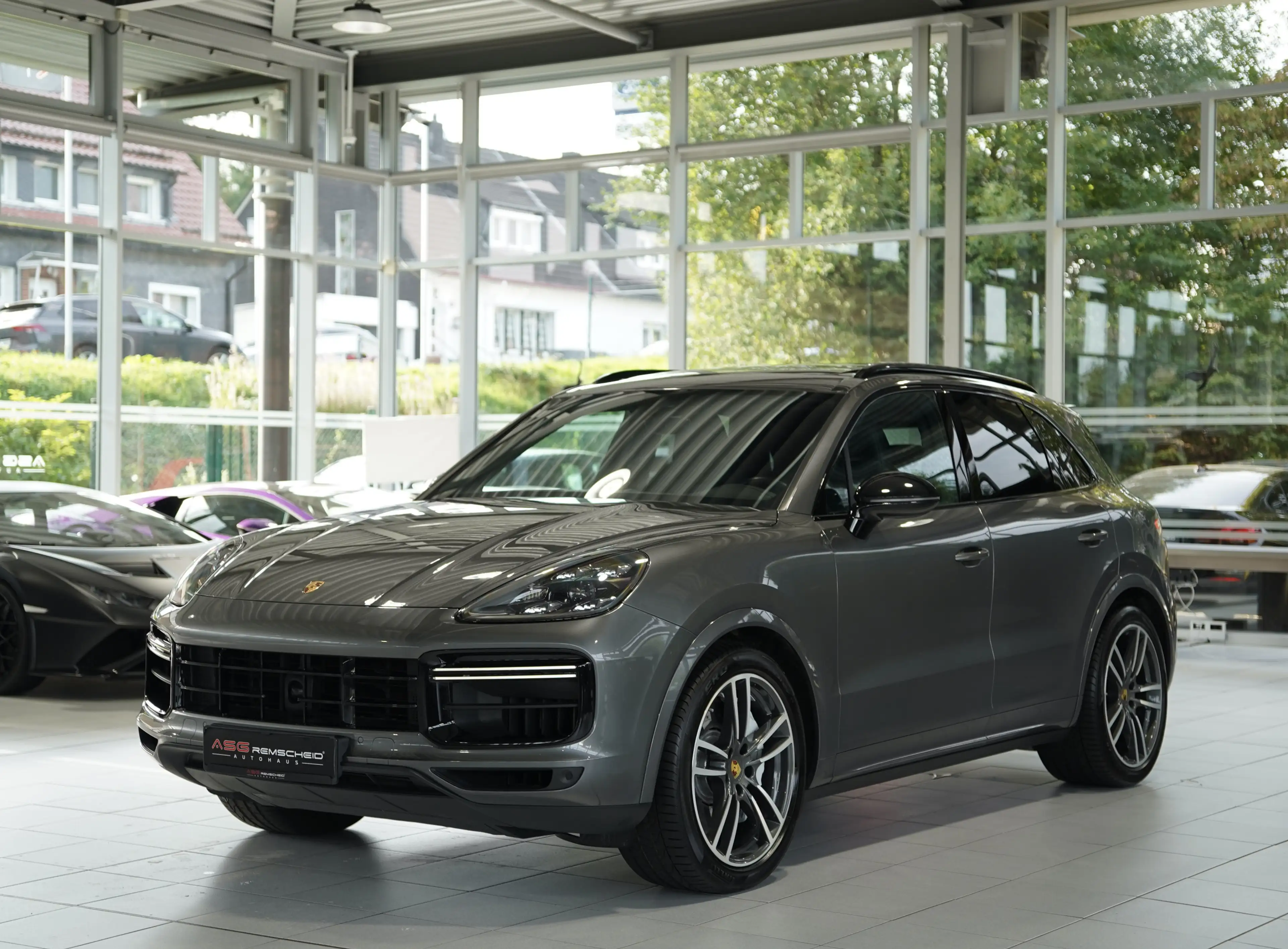Porsche Cayenne Turbo *Chrono *Pano *Matrix *APPROVED — photo 3
