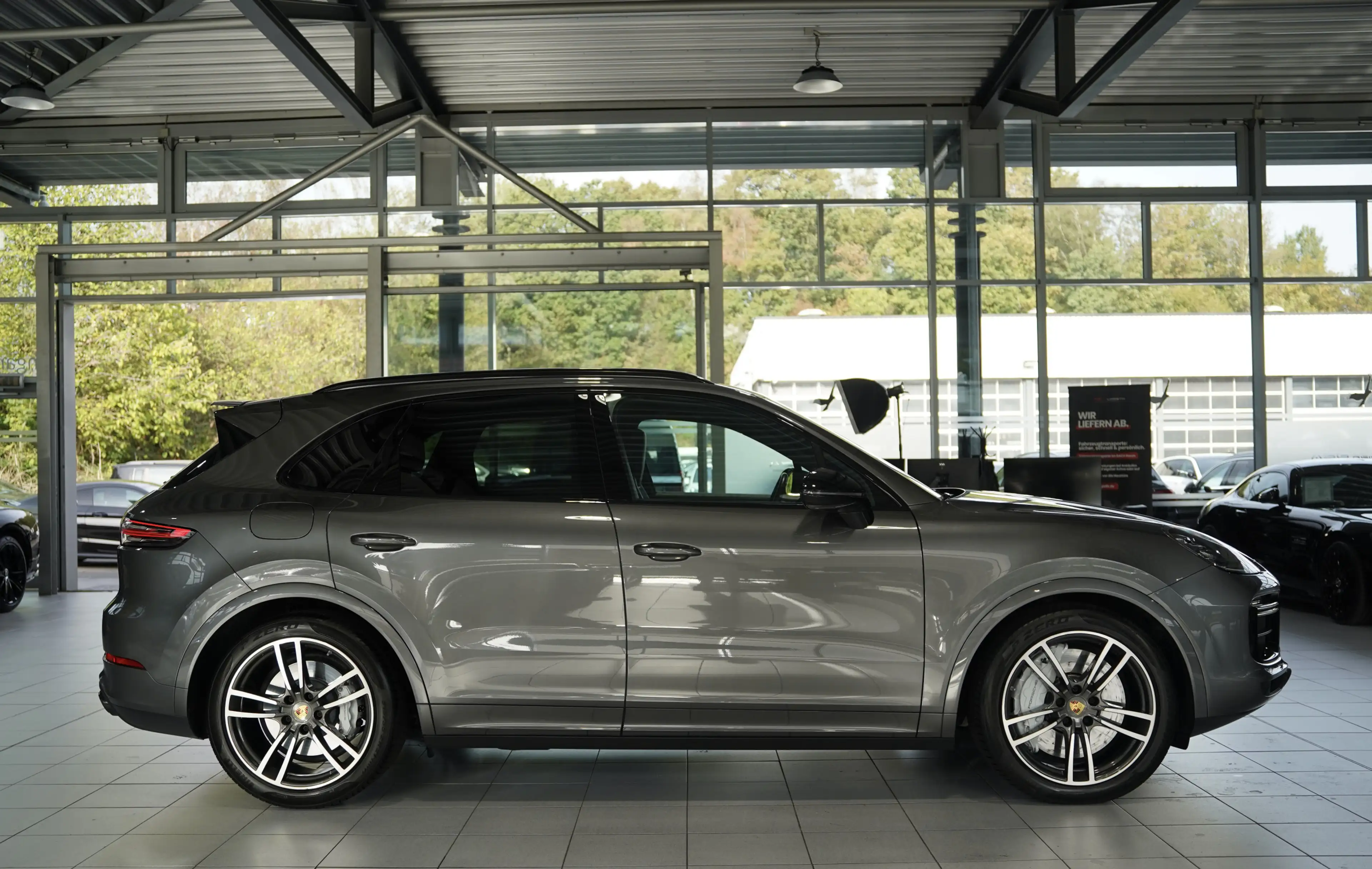 Porsche Cayenne Turbo *Chrono *Pano *Matrix *APPROVED — photo 5