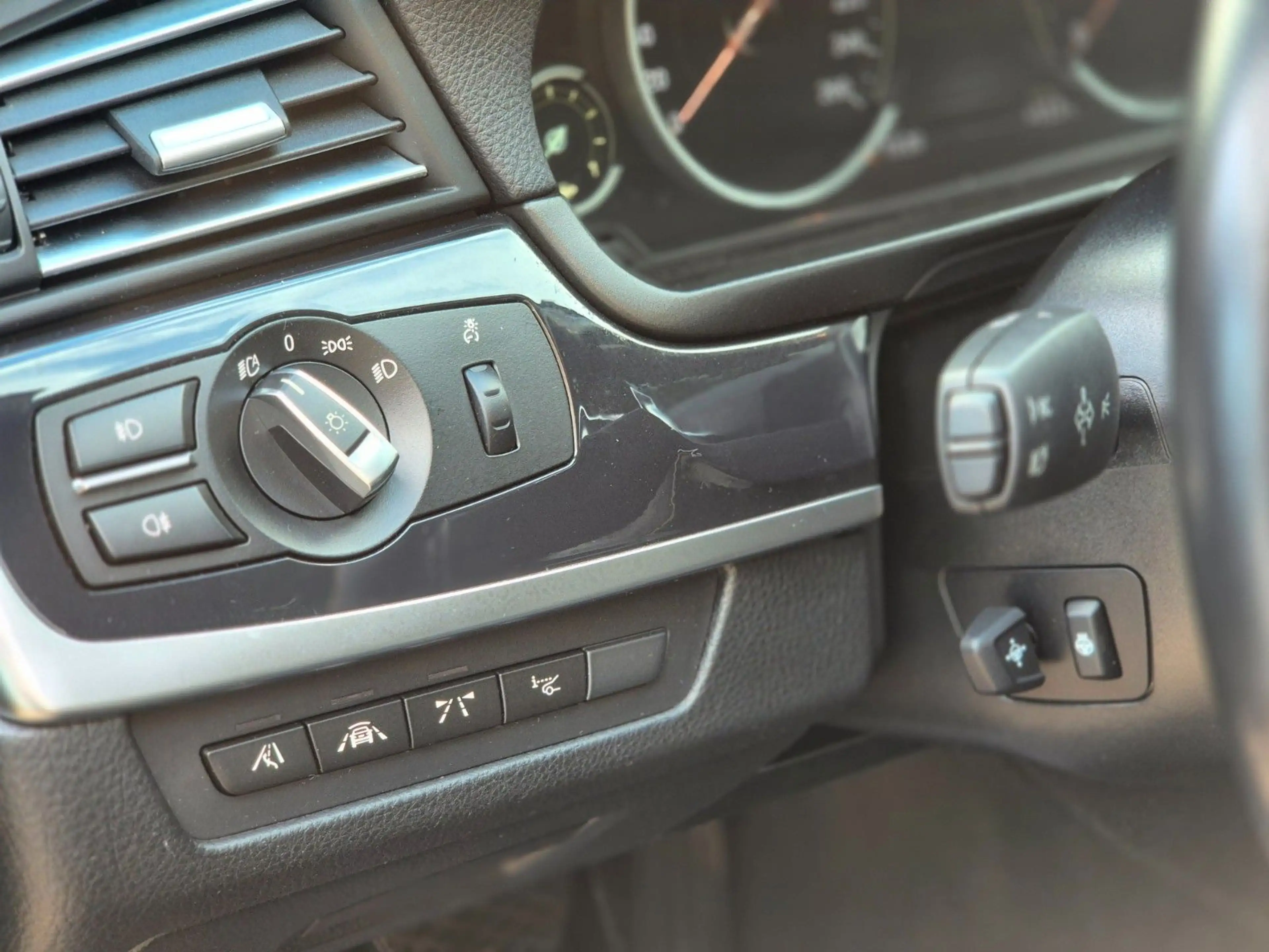 BMW 530 d xDrive *Vollausstattung — photo 17