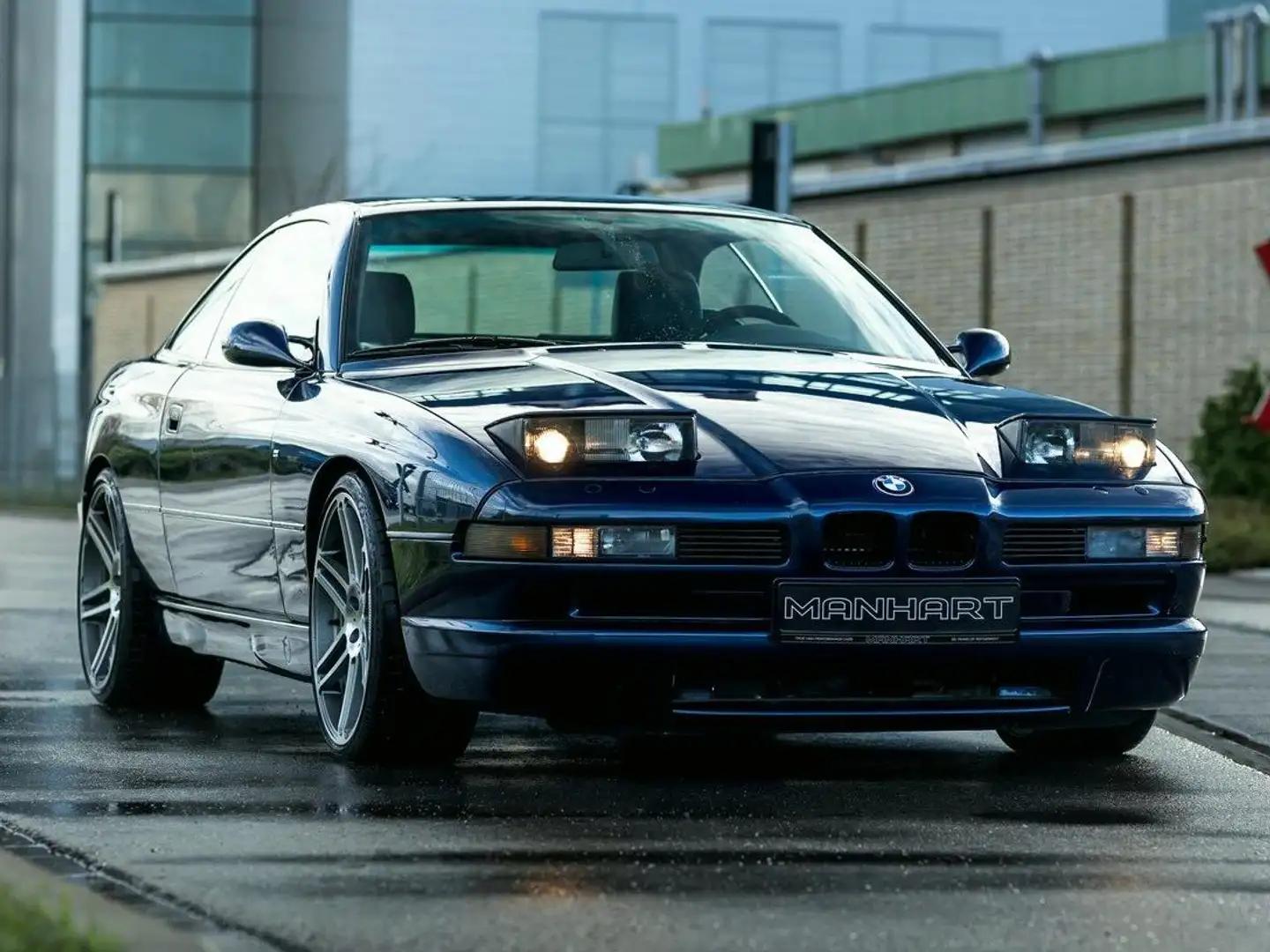 BMW 850 Ci MANHART MH8 5.0 V8 Blau - 1