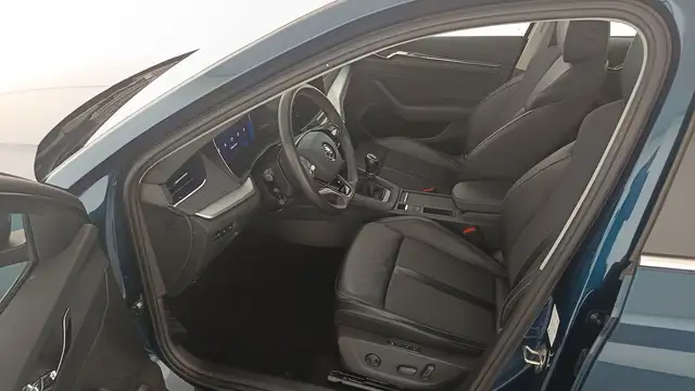 Skoda Octavia view 9