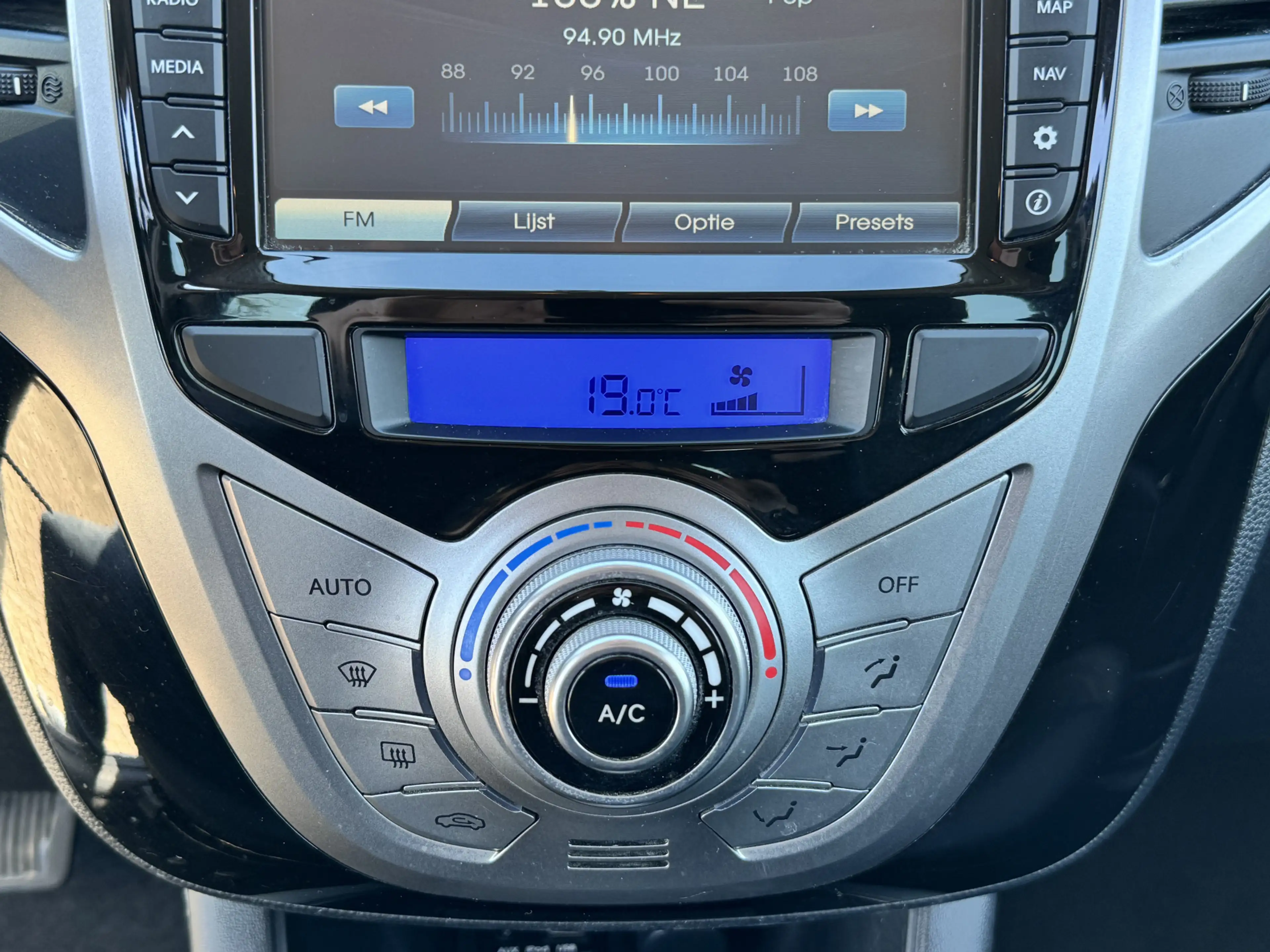 Hyundai iX20 1.6i i-Catcher Automaat Climate Control Navi Camer — photo 8