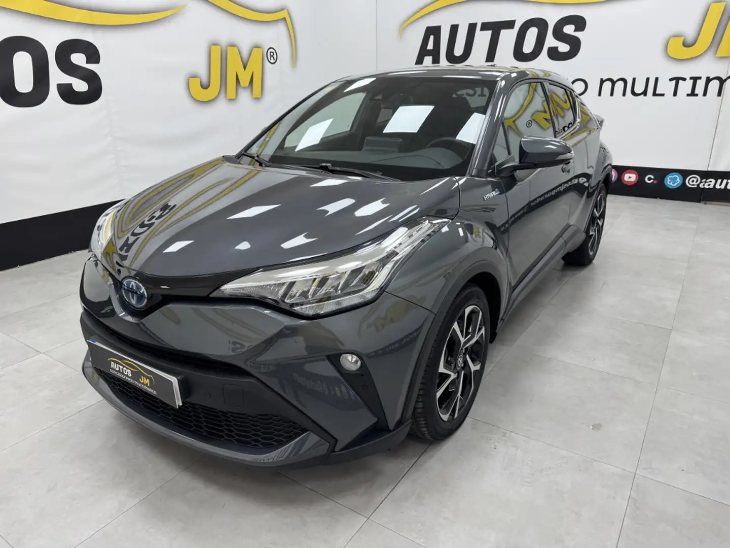 Toyota C-HR 180H Dynamic Gris - 1