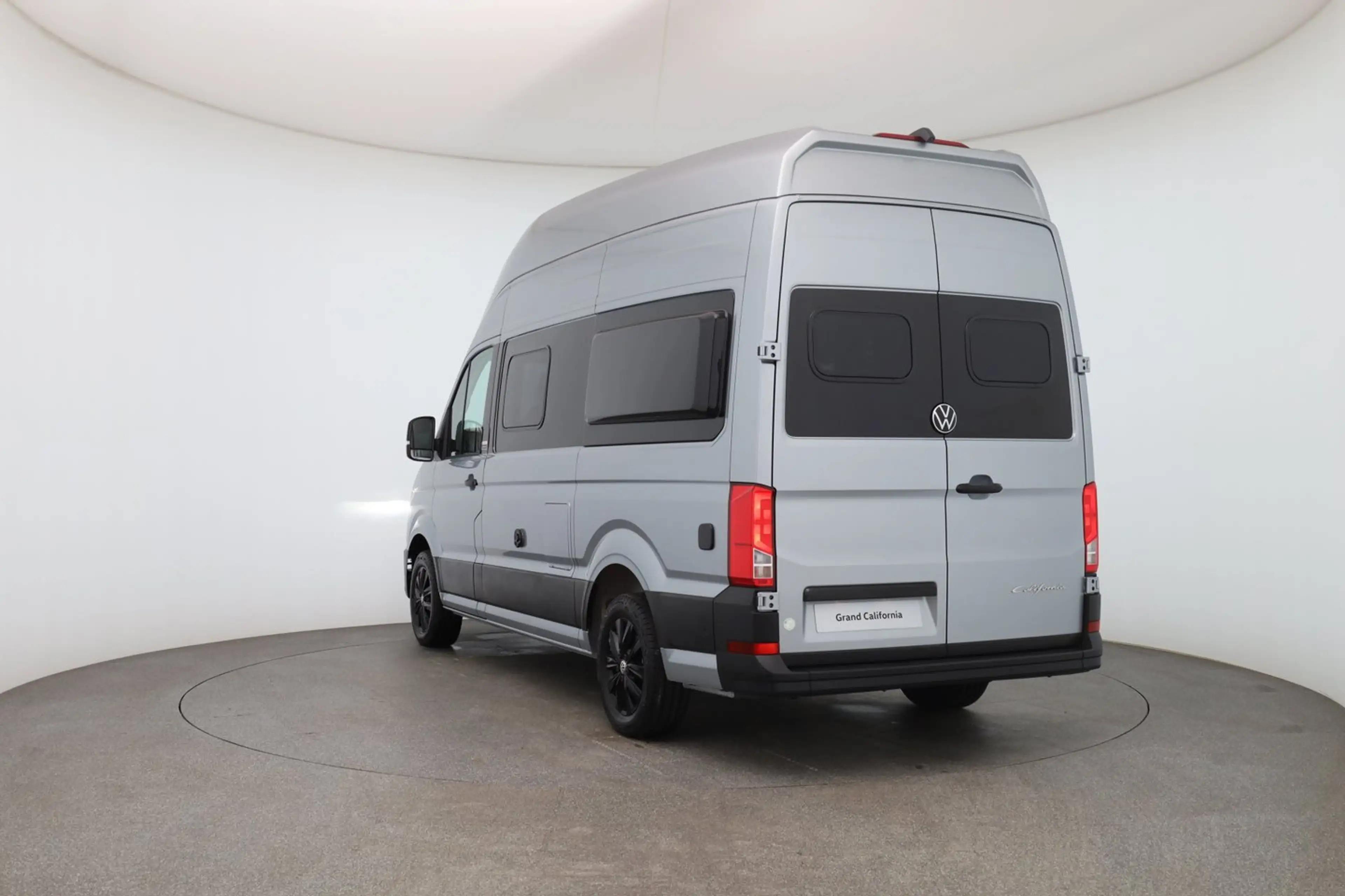 Volkswagen Grand California VW Crafter Grand T6 California 600 TDI 3,5to — photo 4