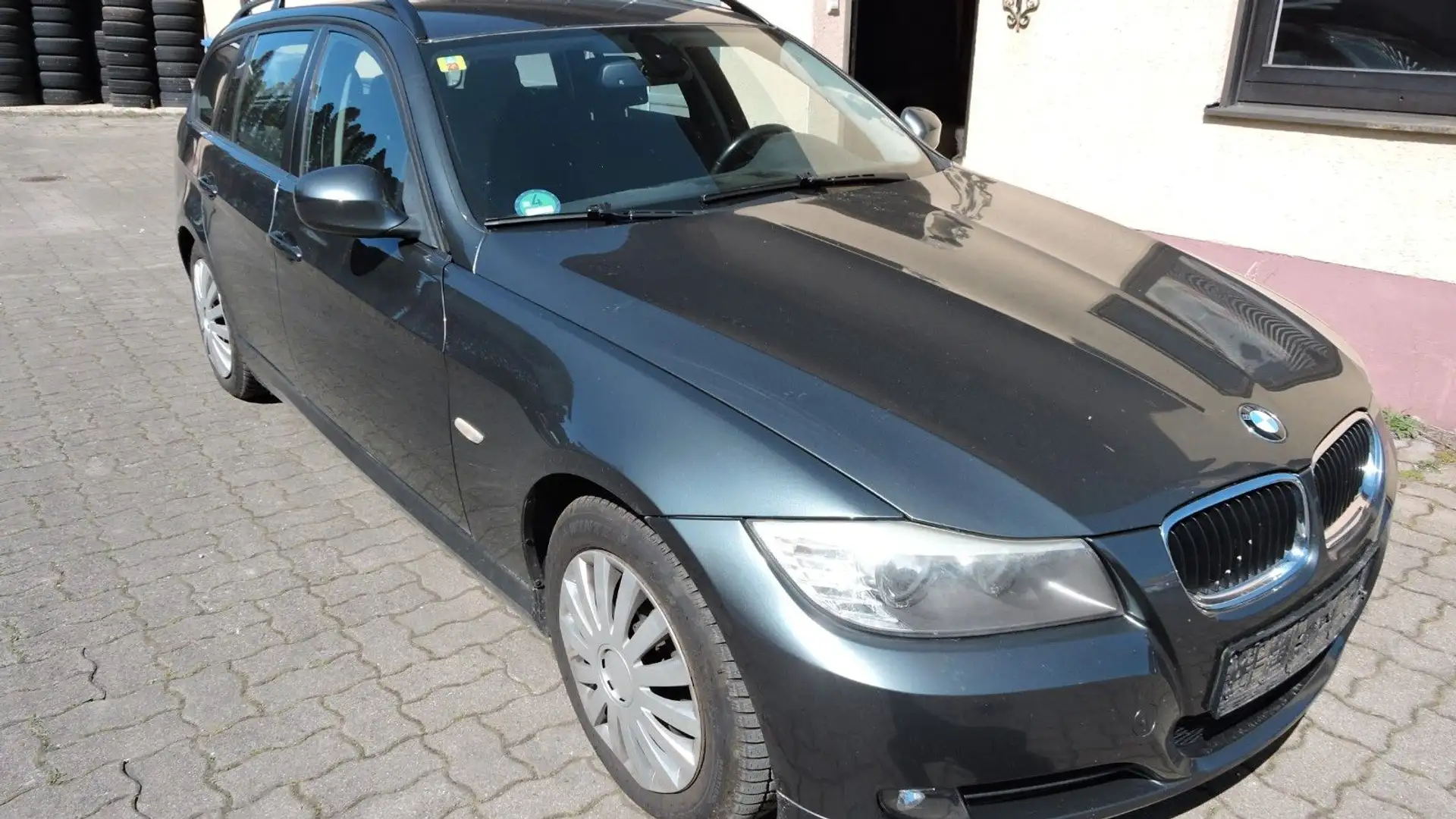 BMW 318 i Touring / Klimaautom. / Euro 5 Grigio - 2