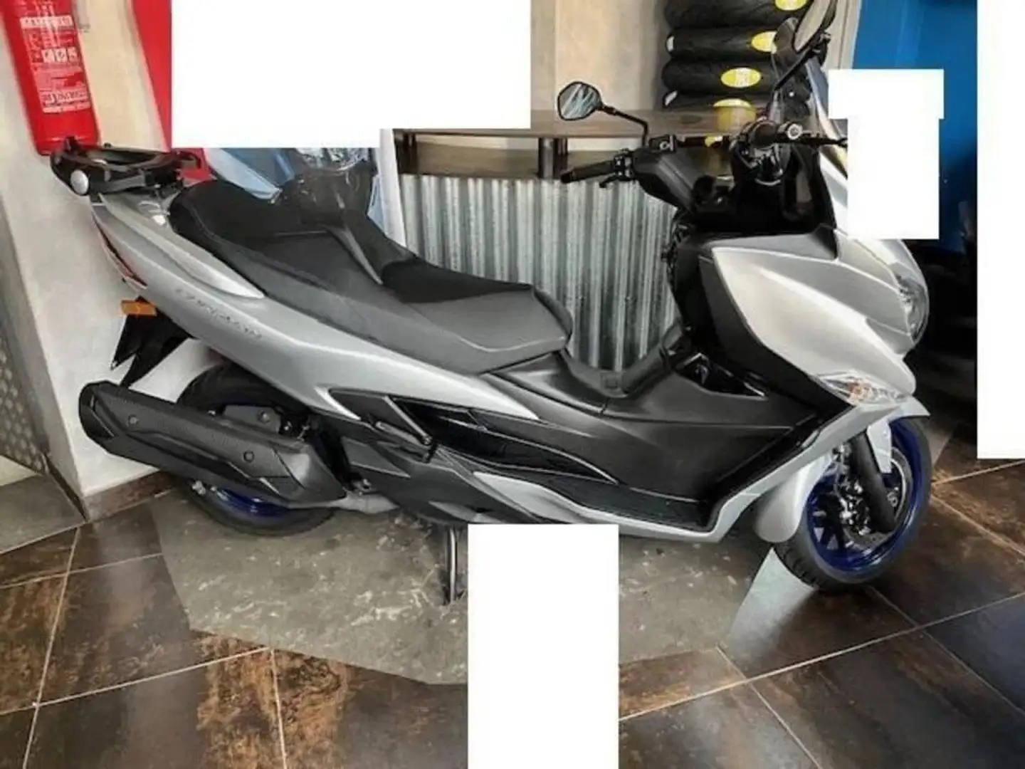 Suzuki Burgman 400 Grigio - 1