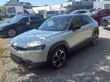 e-SKYACTIV R-EV 170CH Makoto (meerdere kleuren beschikbaar )