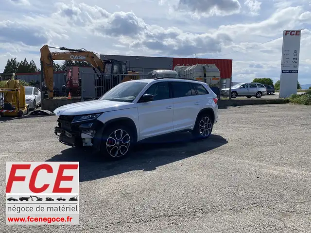 Skoda Kodiaq KODIAQ RS 2.0 Bi-TDi 240 4DRIVE DSG7 endommagée
