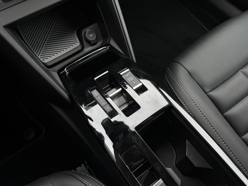 Citroen C4 1.2 Hybrid 145pk Max | Zeer compleet! | Rijklaar g — photo 22