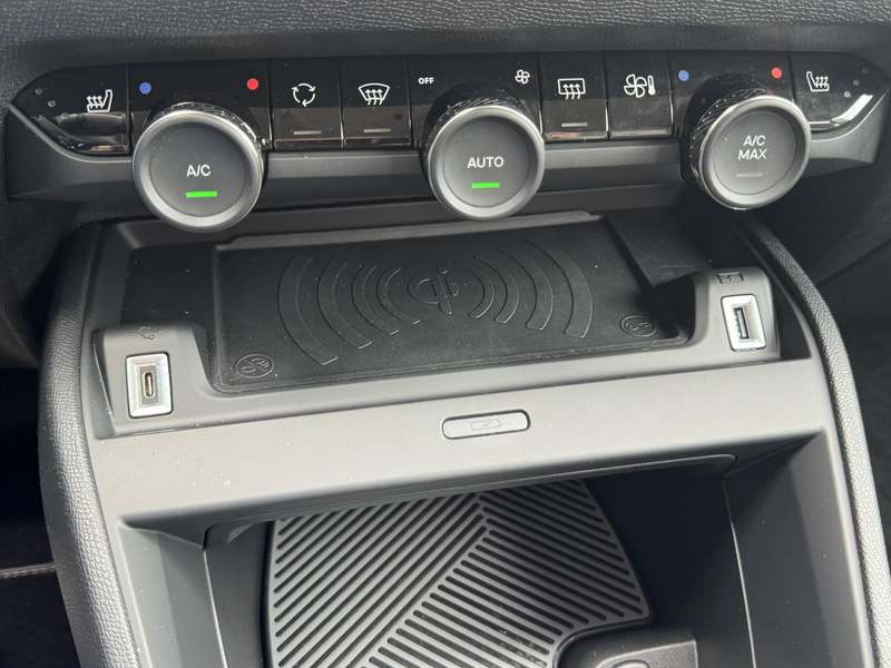 Citroen C4 1.2 Hybrid 145pk Max | Zeer compleet! | Rijklaar g — photo 18