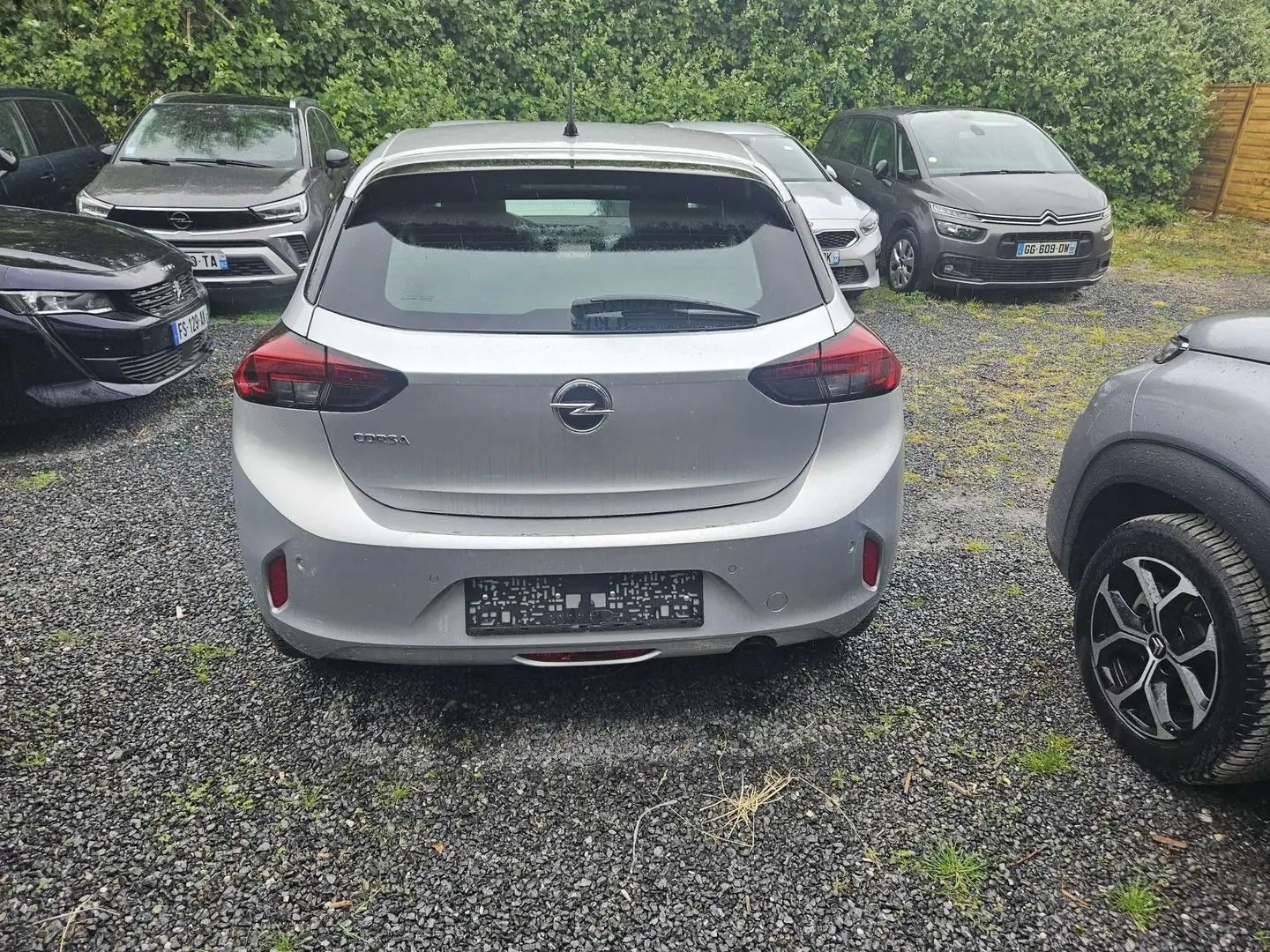 Opel Corsa 1.5 Turbo D  garantie jusqu\u0027à 8/2028 Gris - 1