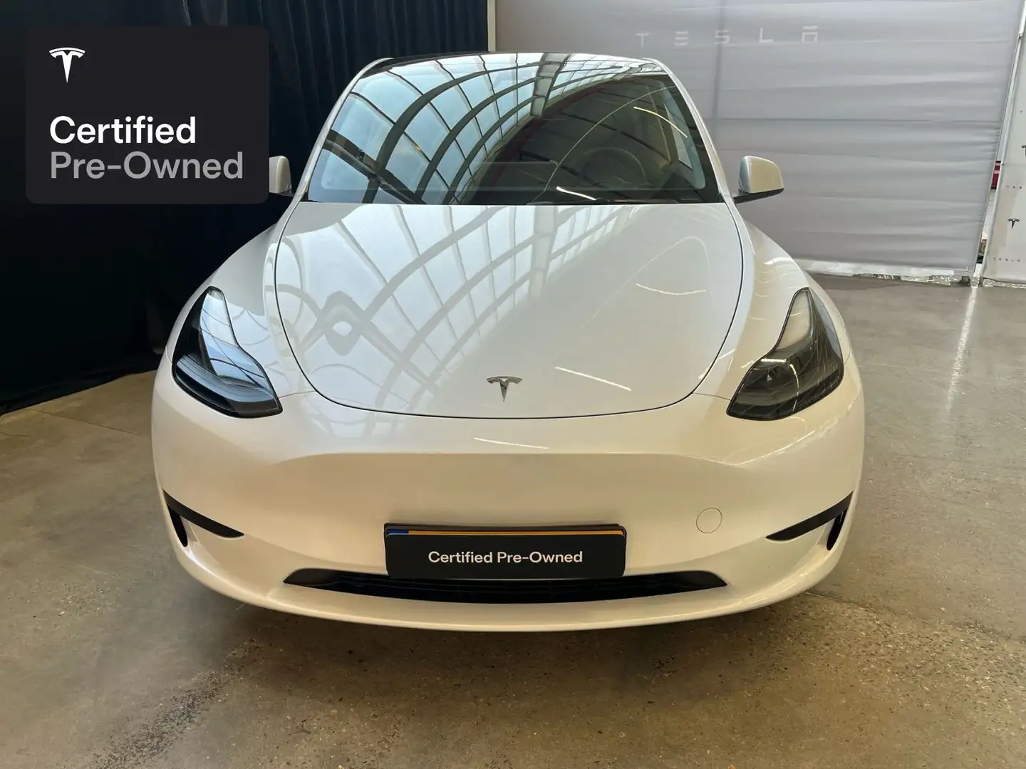 Tesla Model Y Rear-Wheel Drive "Certified Pre-Owned" Blanc - 2