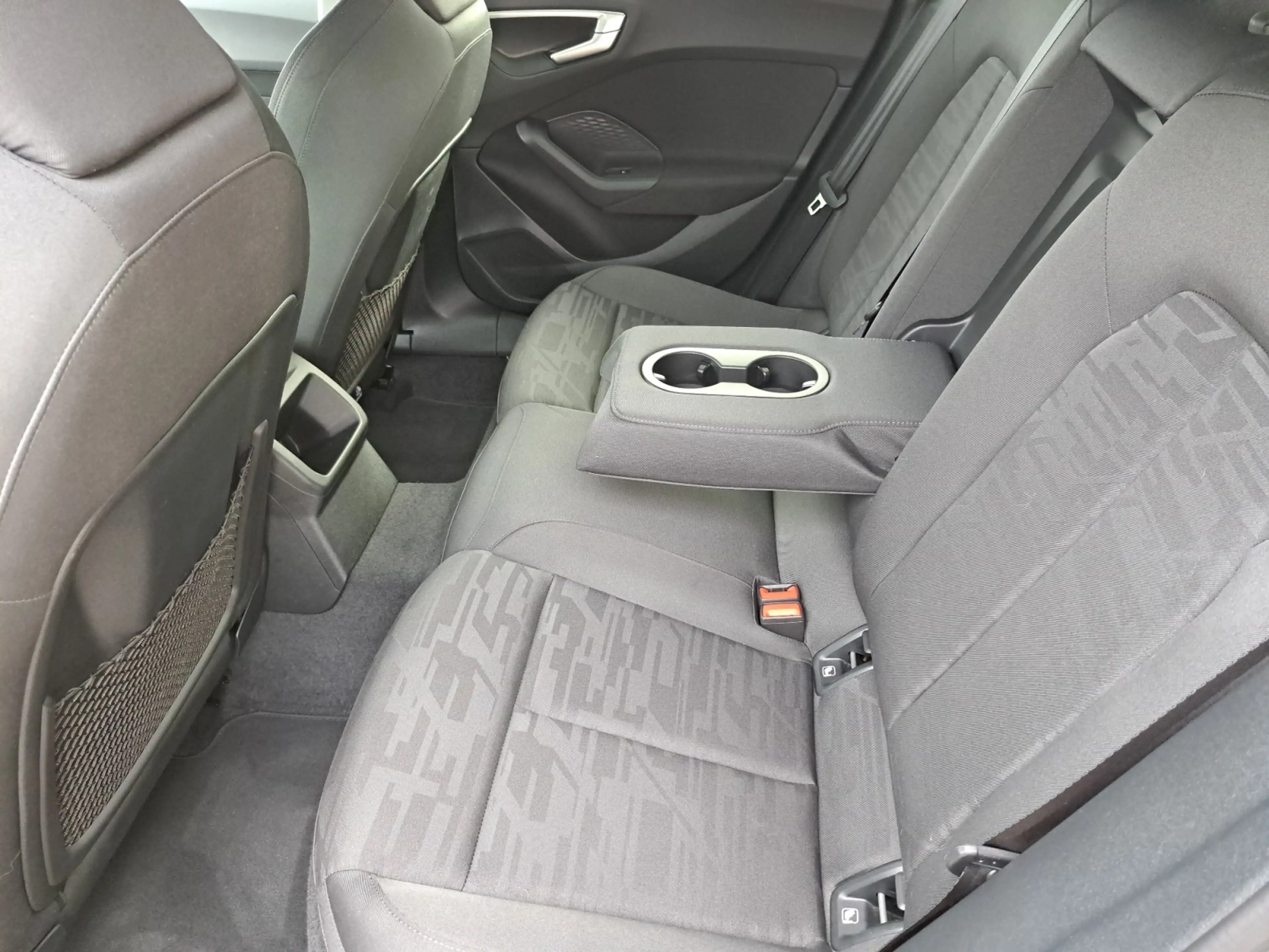 Audi A5 Avant 2.0 TFSI S tronic NAV APP KAM PDC SHZ — photo 12