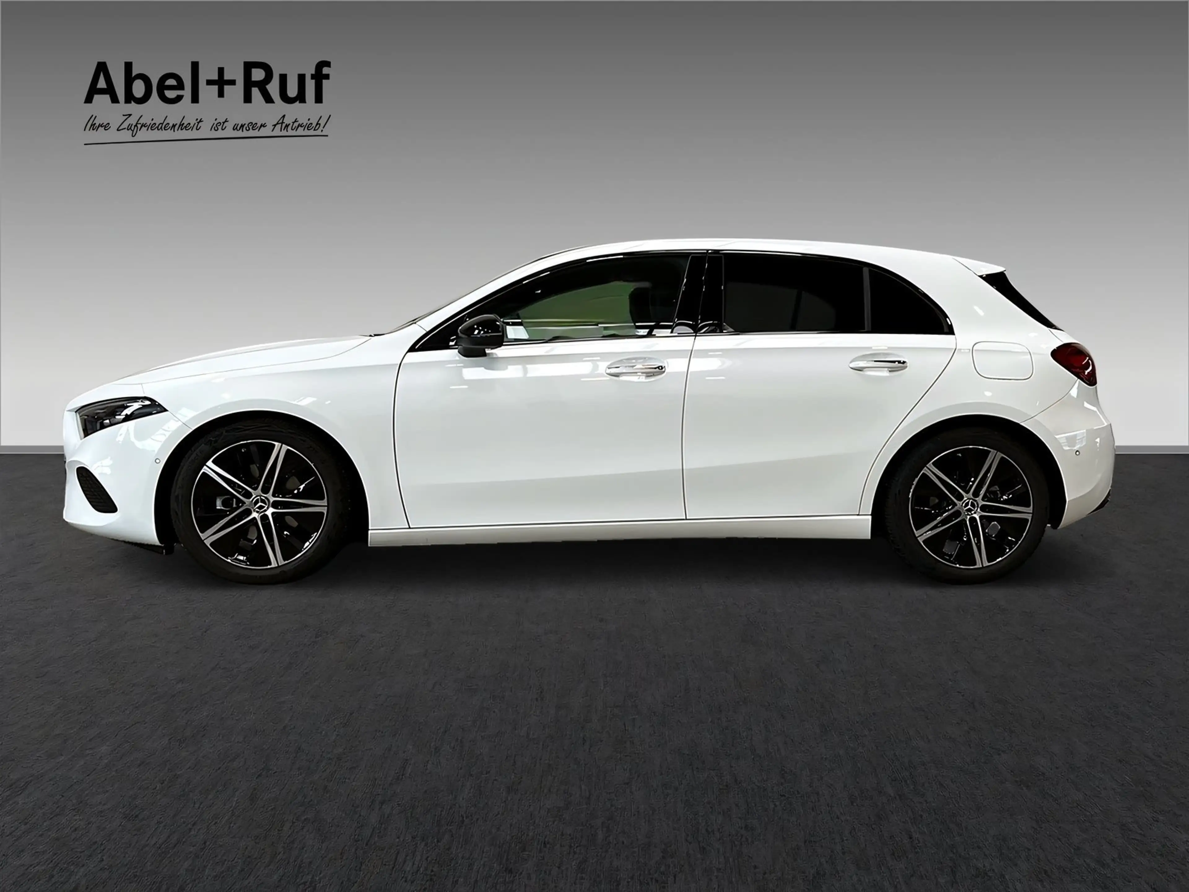 Mercedes-Benz A 200 PROGRESSIVE+MULTI+NIGHT+Kame+CarPlay+StHz — photo 4