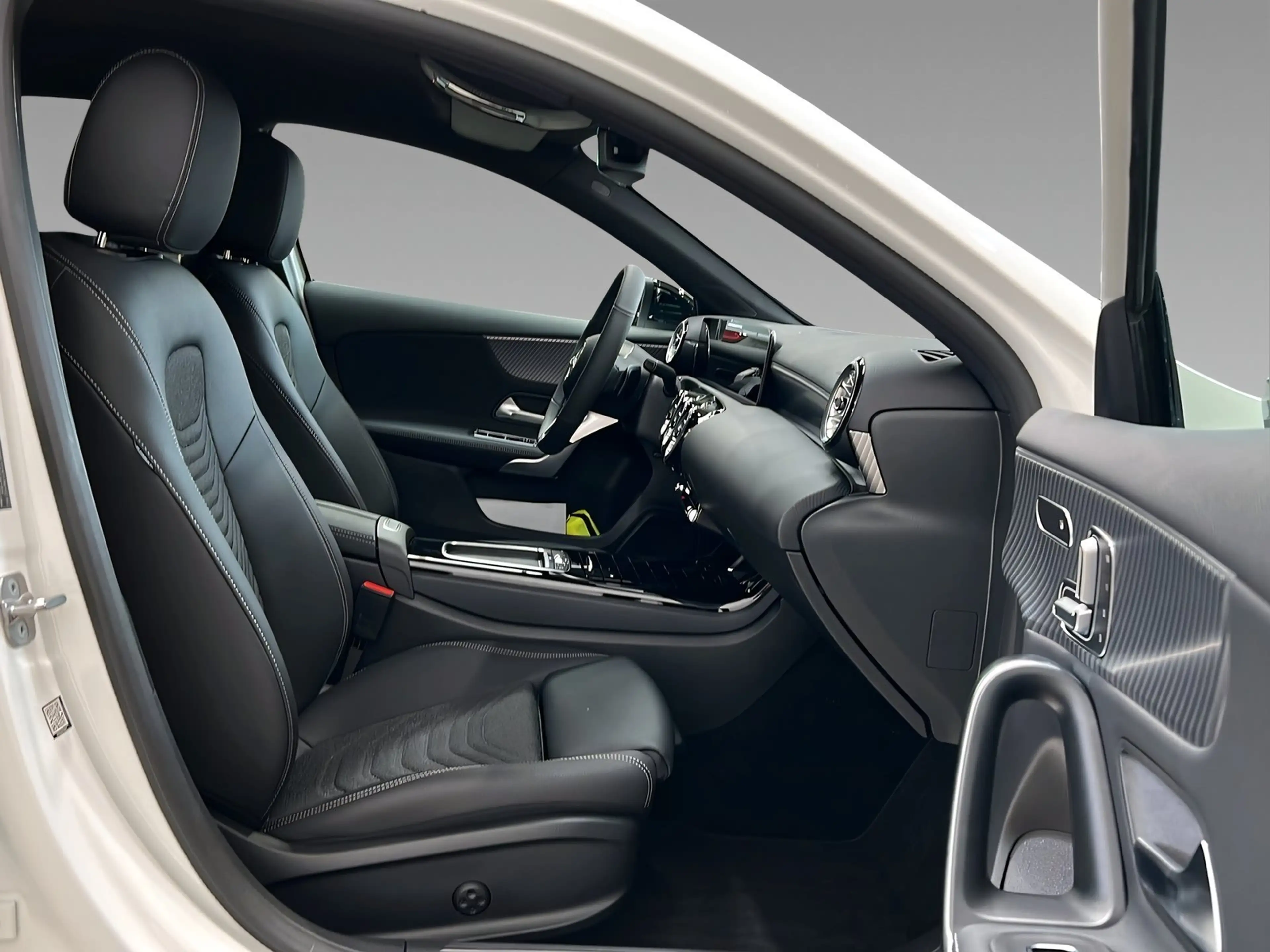 Mercedes-Benz A 200 PROGRESSIVE+MULTI+NIGHT+Kame+CarPlay+StHz — photo 14