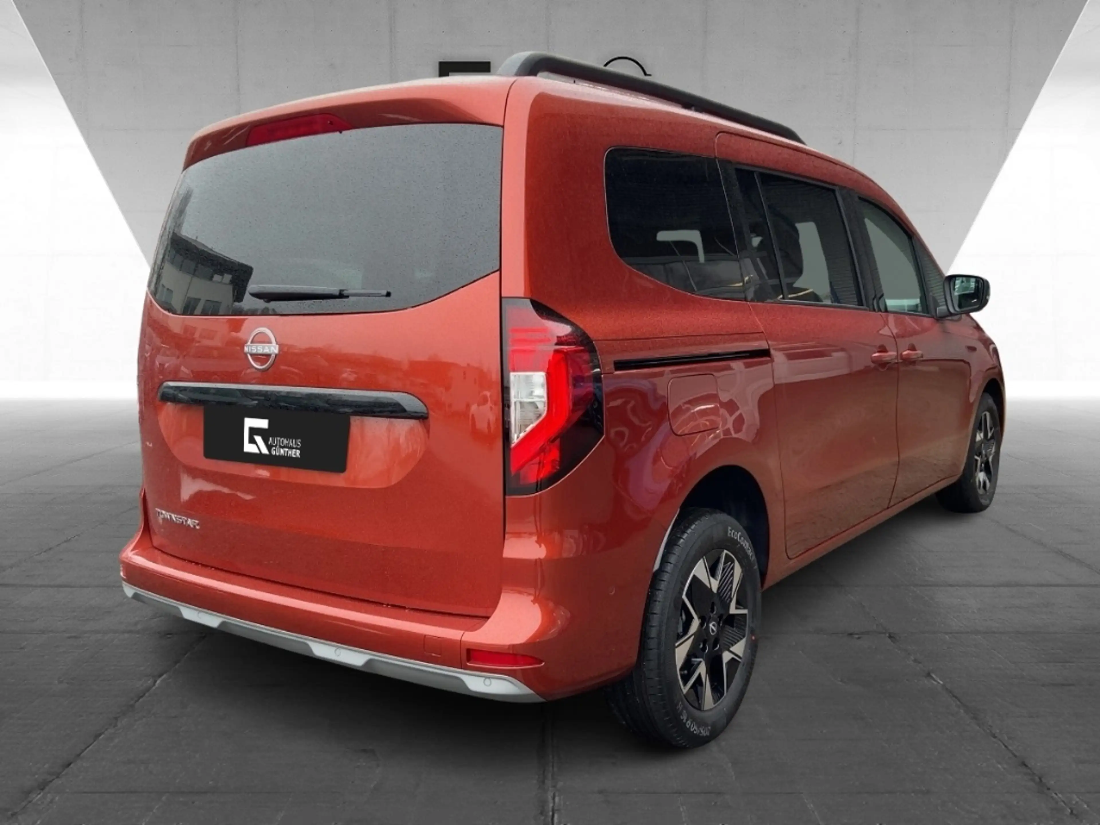 Nissan Townstar TEKNA Kombi L2 130PS Automatik/7Sit/Carplay — photo 4
