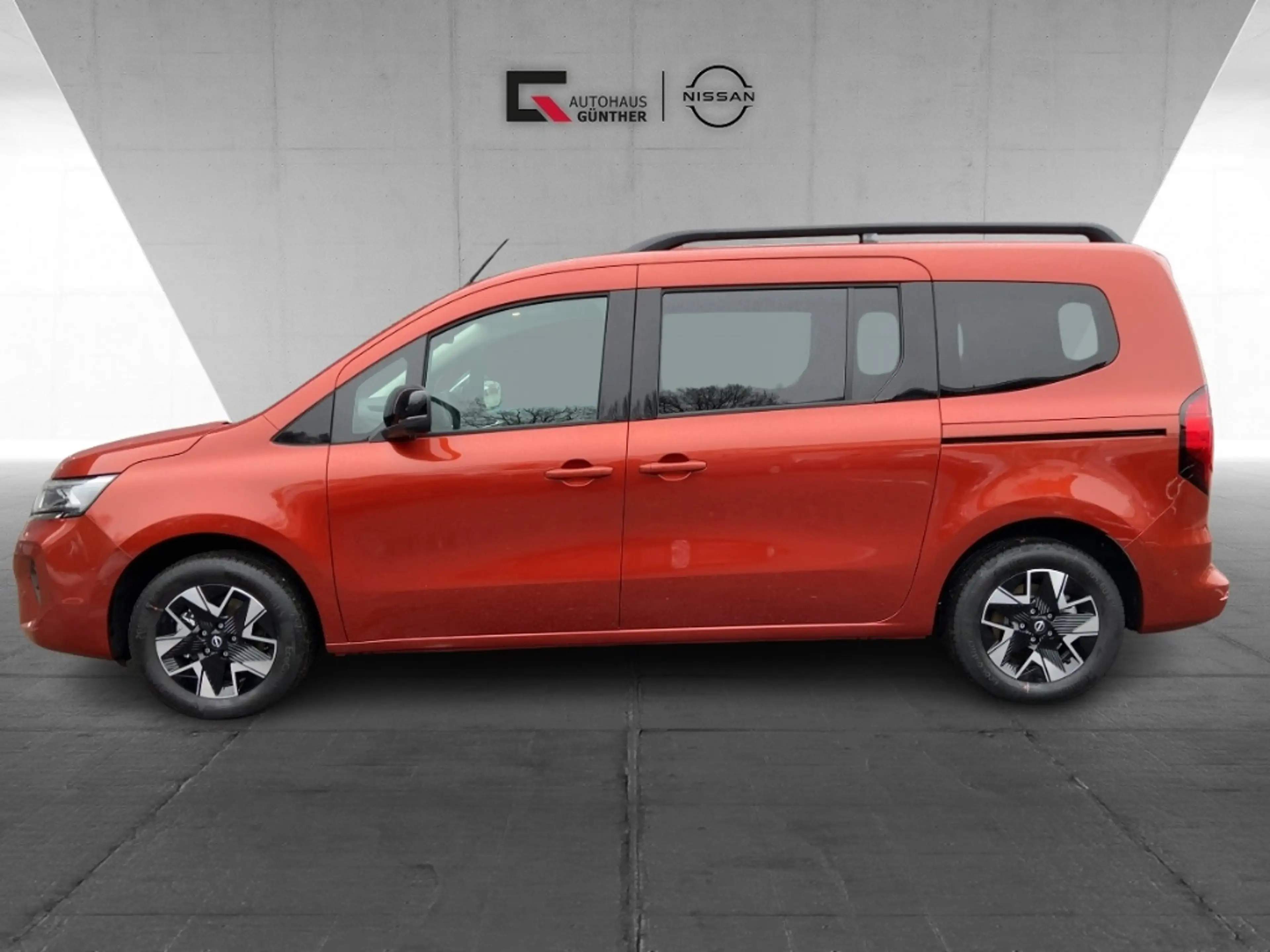 Nissan Townstar TEKNA Kombi L2 130PS Automatik/7Sit/Carplay — photo 2