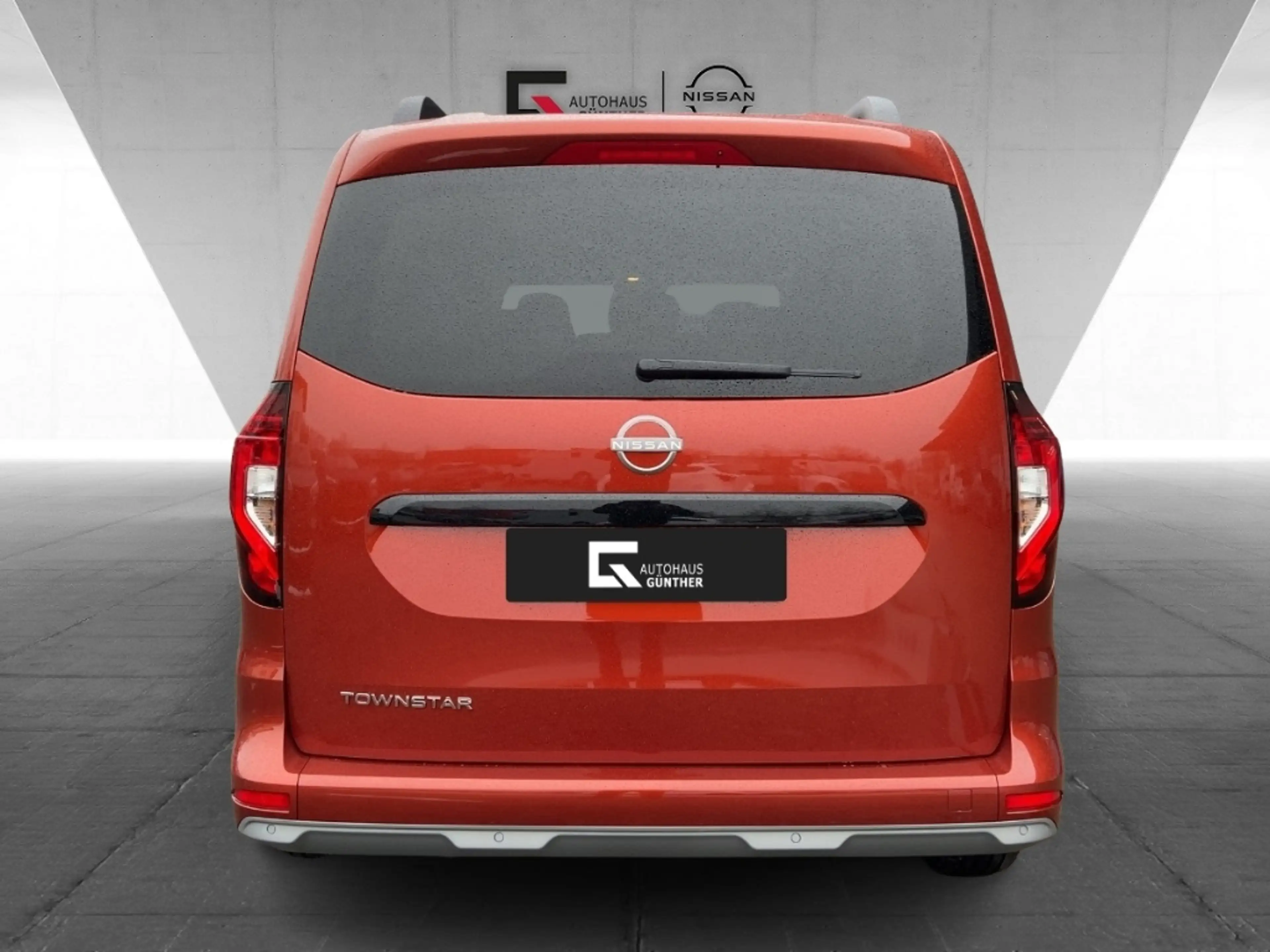 Nissan Townstar TEKNA Kombi L2 130PS Automatik/7Sit/Carplay — photo 3