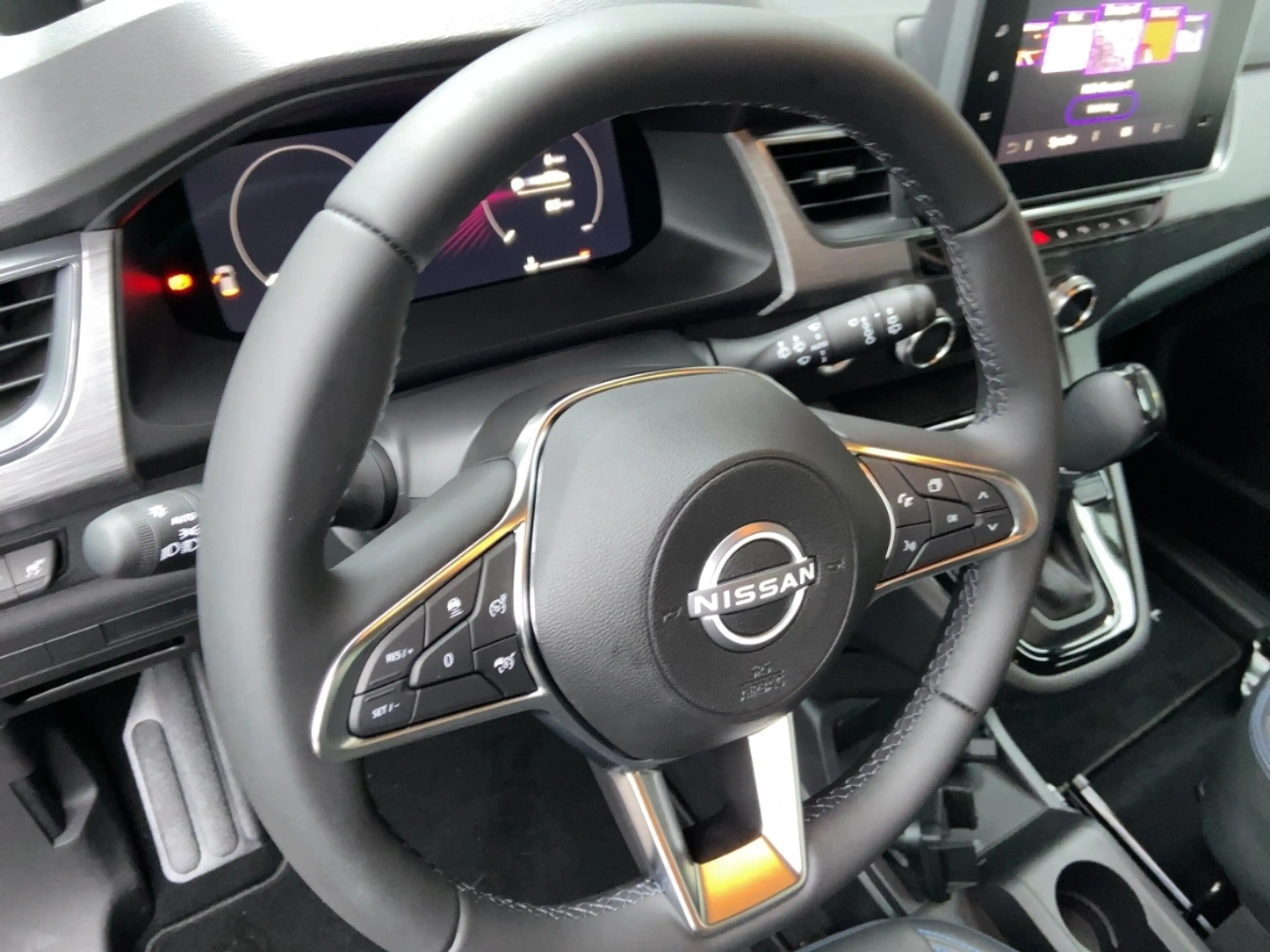 Nissan Townstar TEKNA Kombi L2 130PS Automatik/7Sit/Carplay — photo 9