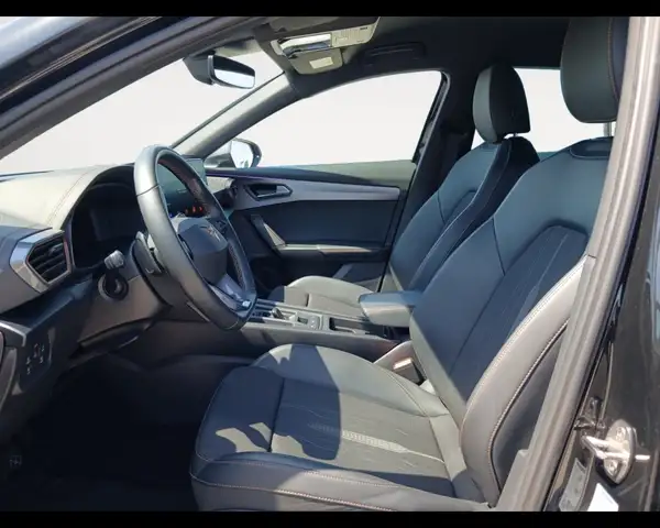 Cupra Formentor view 9