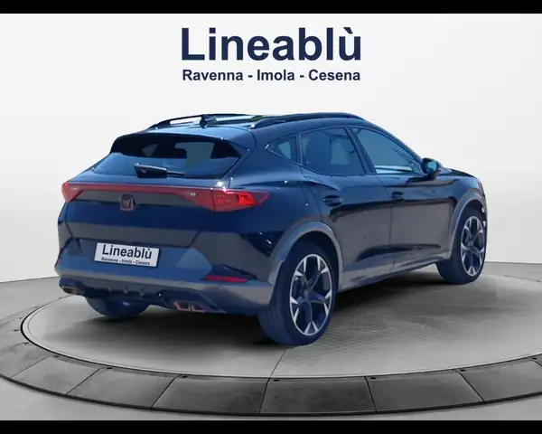 Cupra Formentor view 5