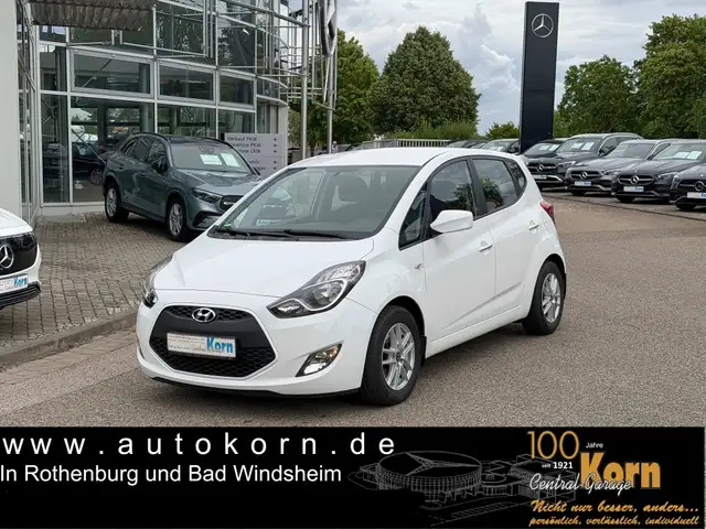 Hyundai iX20 1.6 Style AHK KlimaA SitzH Temp RegenS