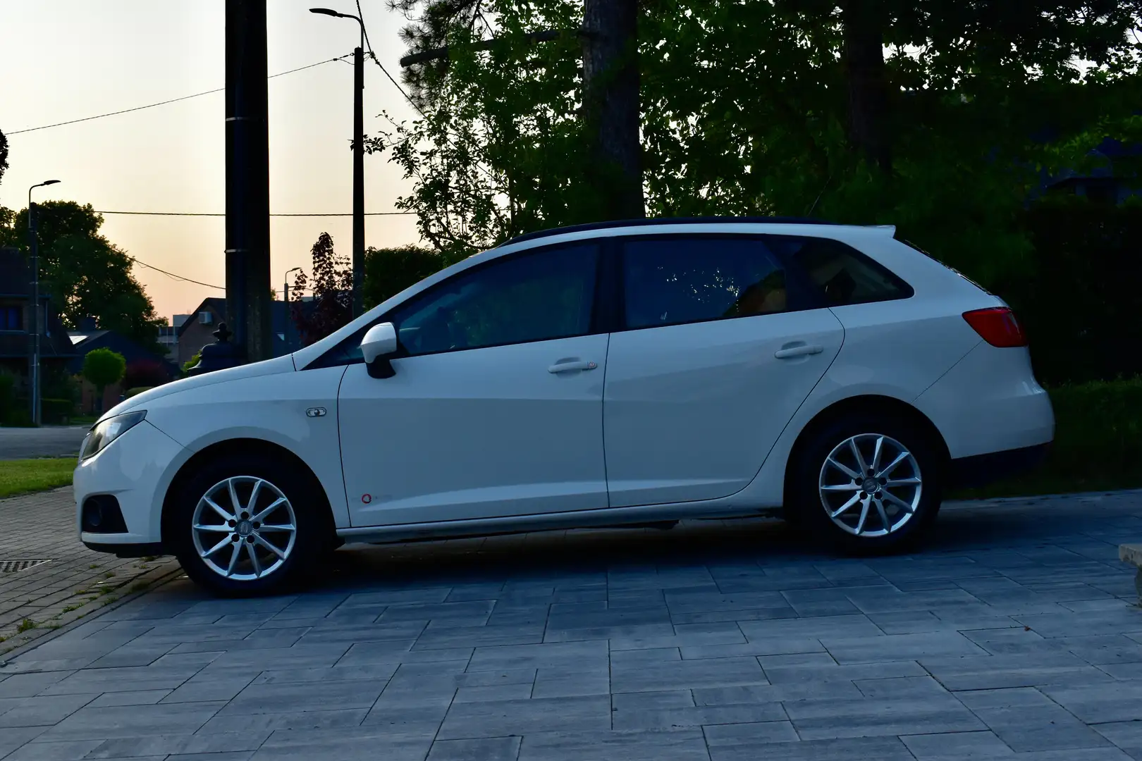 SEAT Ibiza ST 1.2 CR TDi Style/AIRCO/JA/GARANTIE/ Blanc - 2