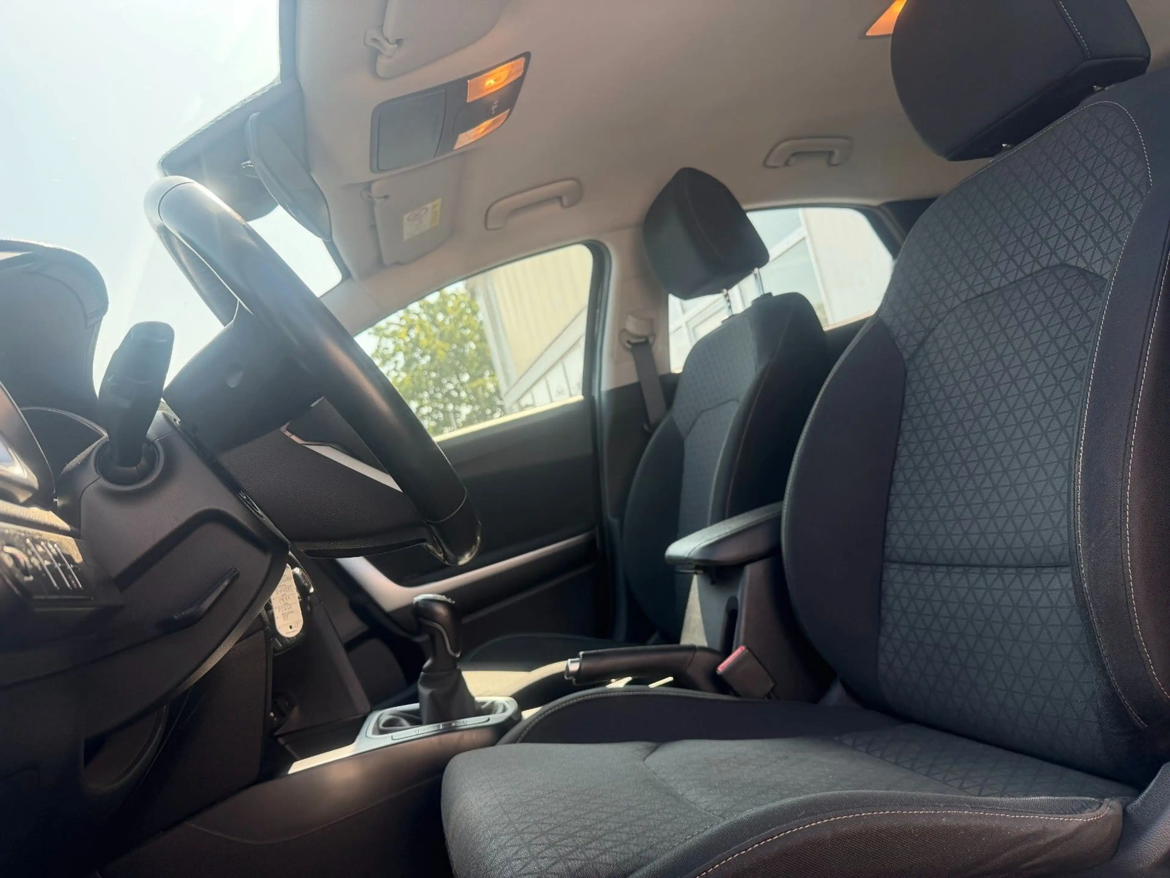 Kia XCeed — photo 15