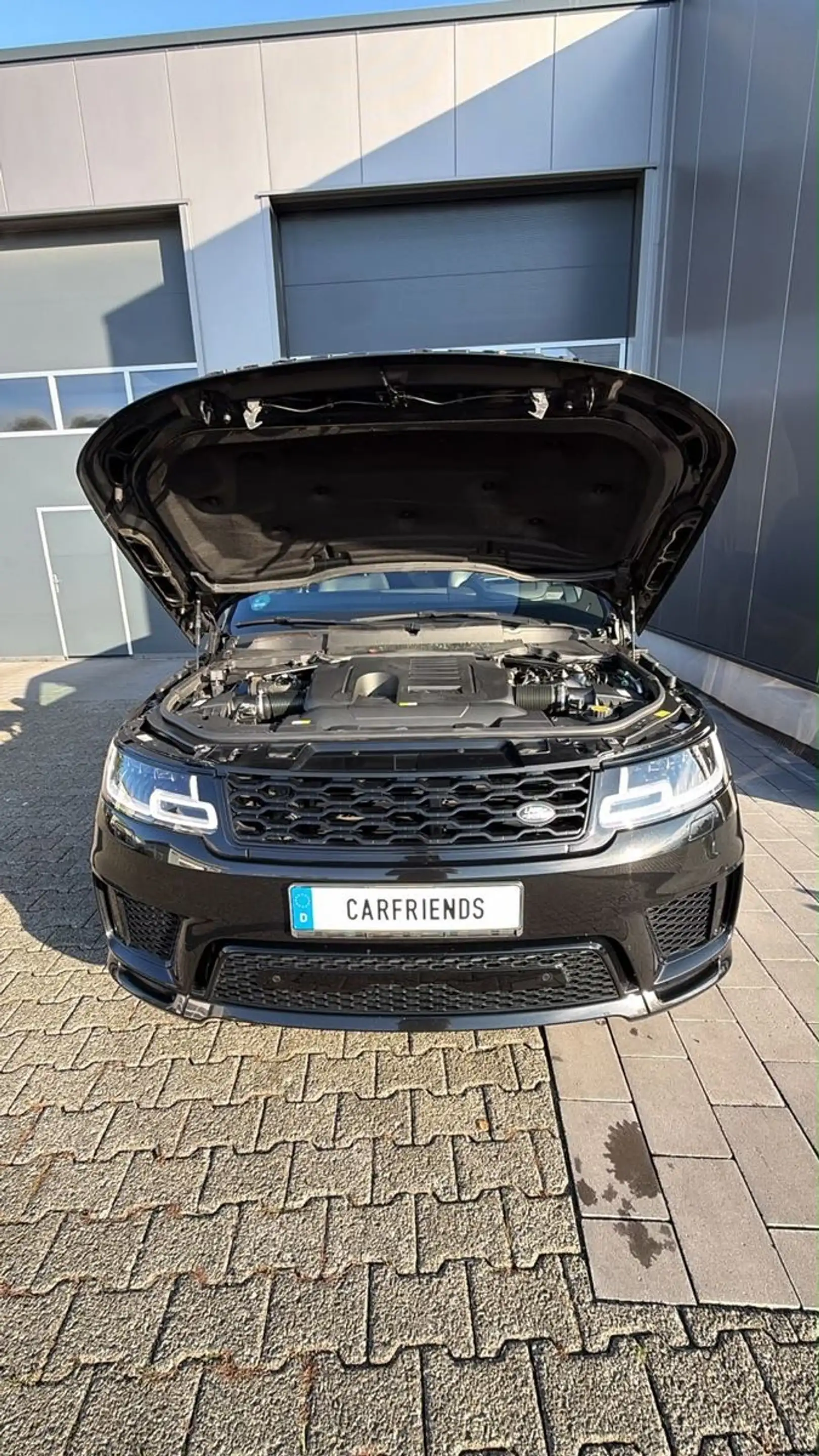 Land Rover Range Rover Sport HSE Dynamic Stealth — photo 6