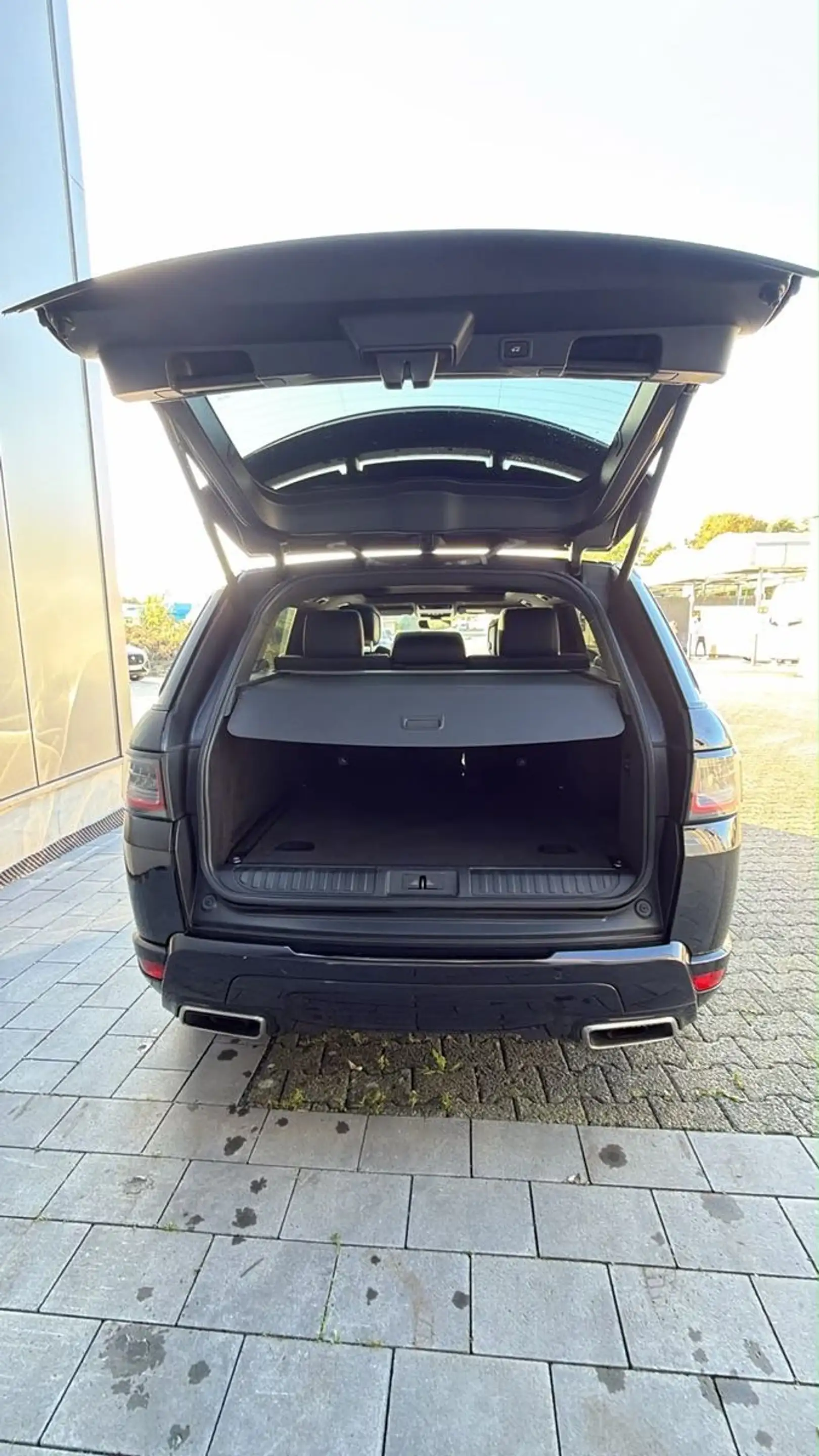 Land Rover Range Rover Sport HSE Dynamic Stealth — photo 5