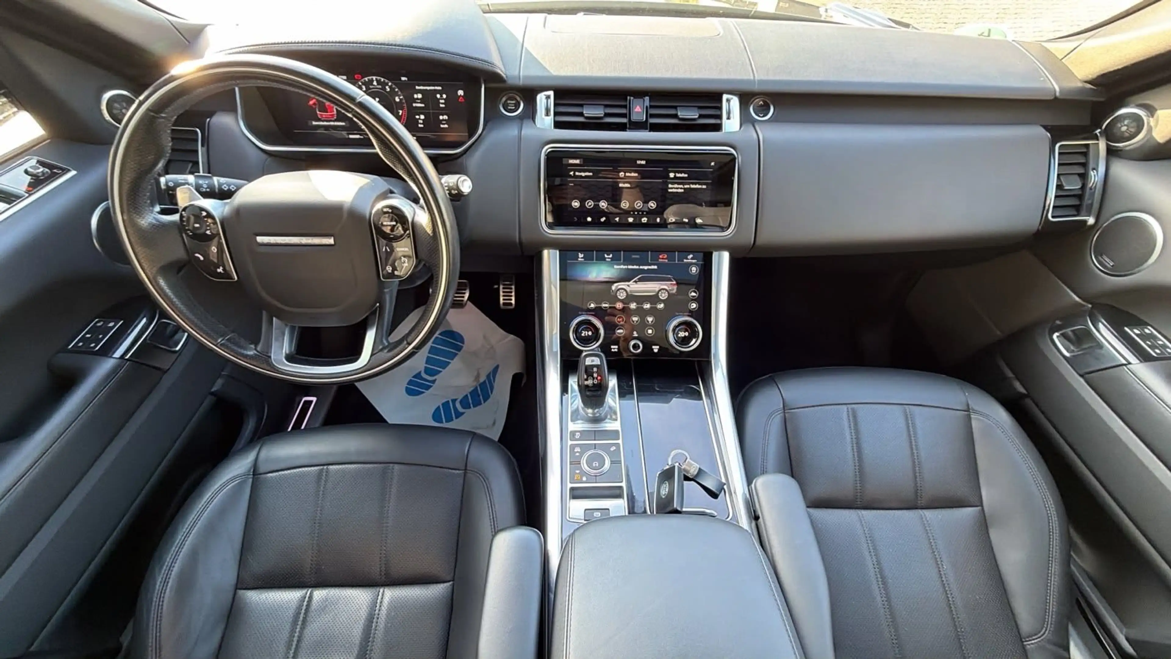 Land Rover Range Rover Sport HSE Dynamic Stealth — photo 11