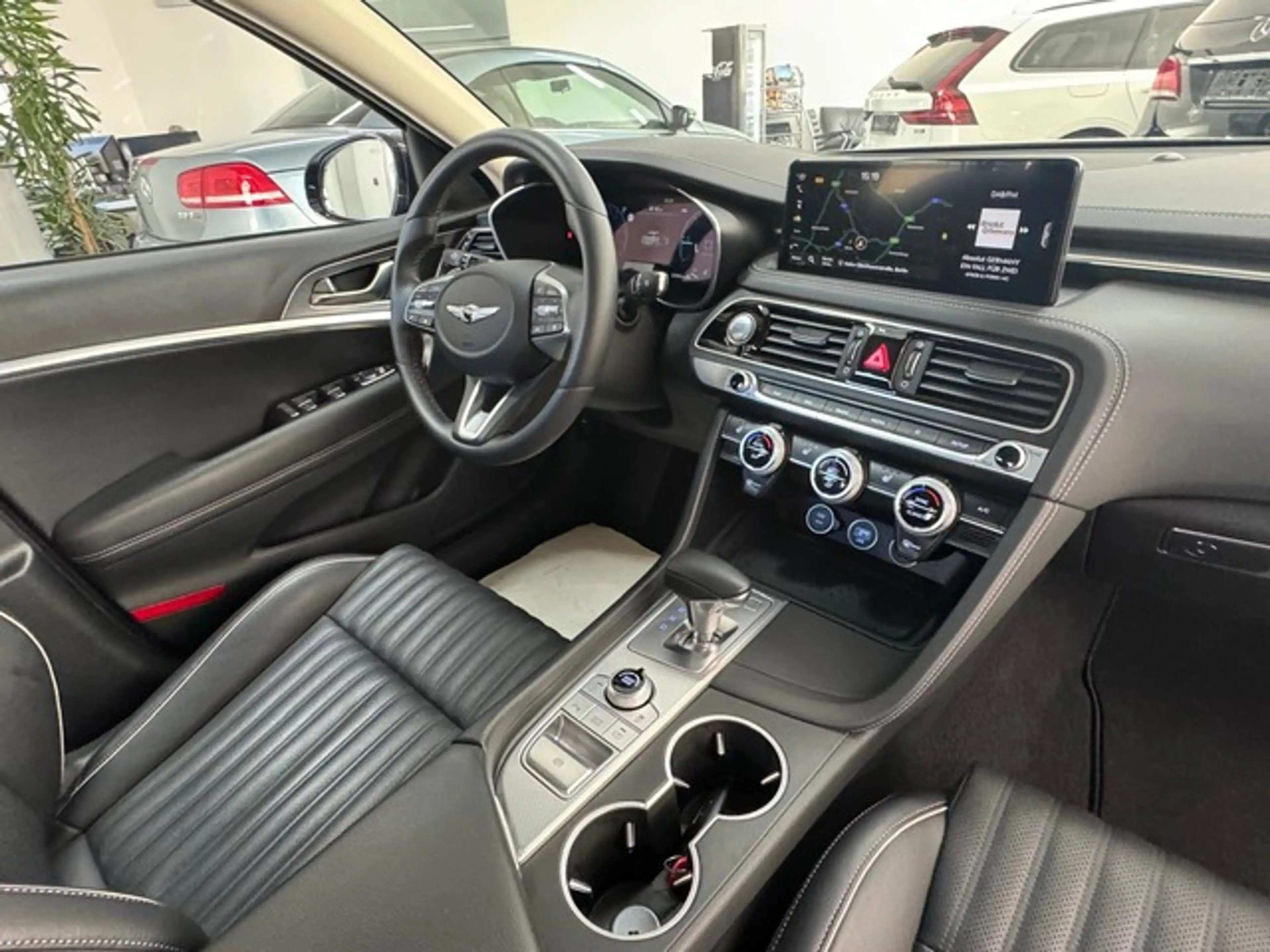 Genesis G70 AWD PANO LEDER SPUR TOTW KAMERA NETTO 29.000 — photo 15