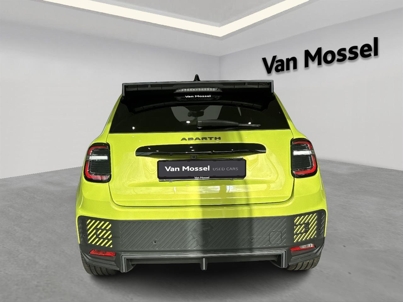 Abarth 600e 54kwh Scorpionissima — photo 3