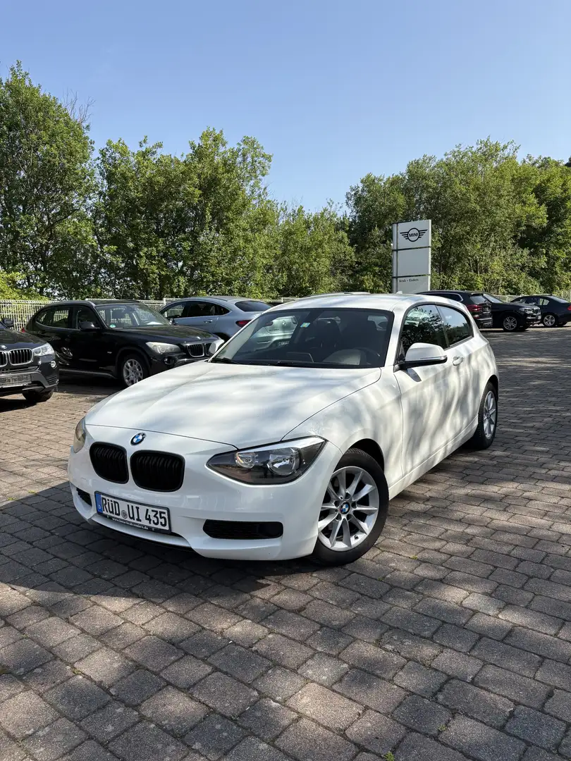 BMW 116 116d - 1