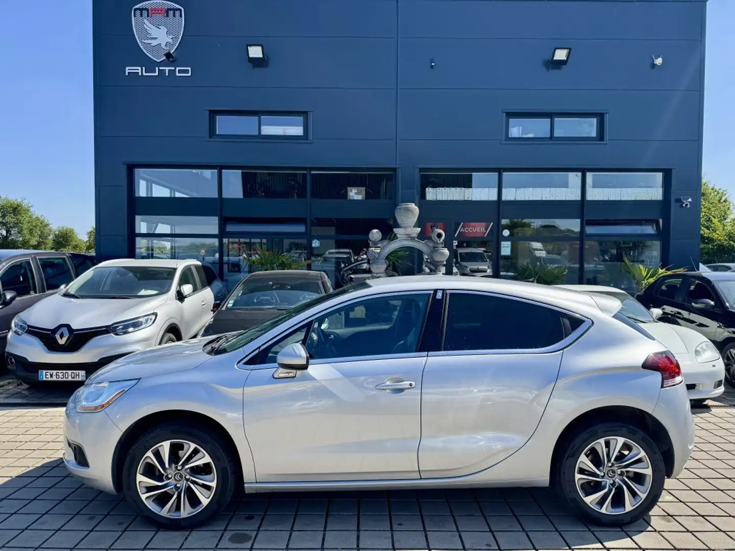 Citroen DS4 1.6 e-HDi115 Airdream Executive Gris - 1