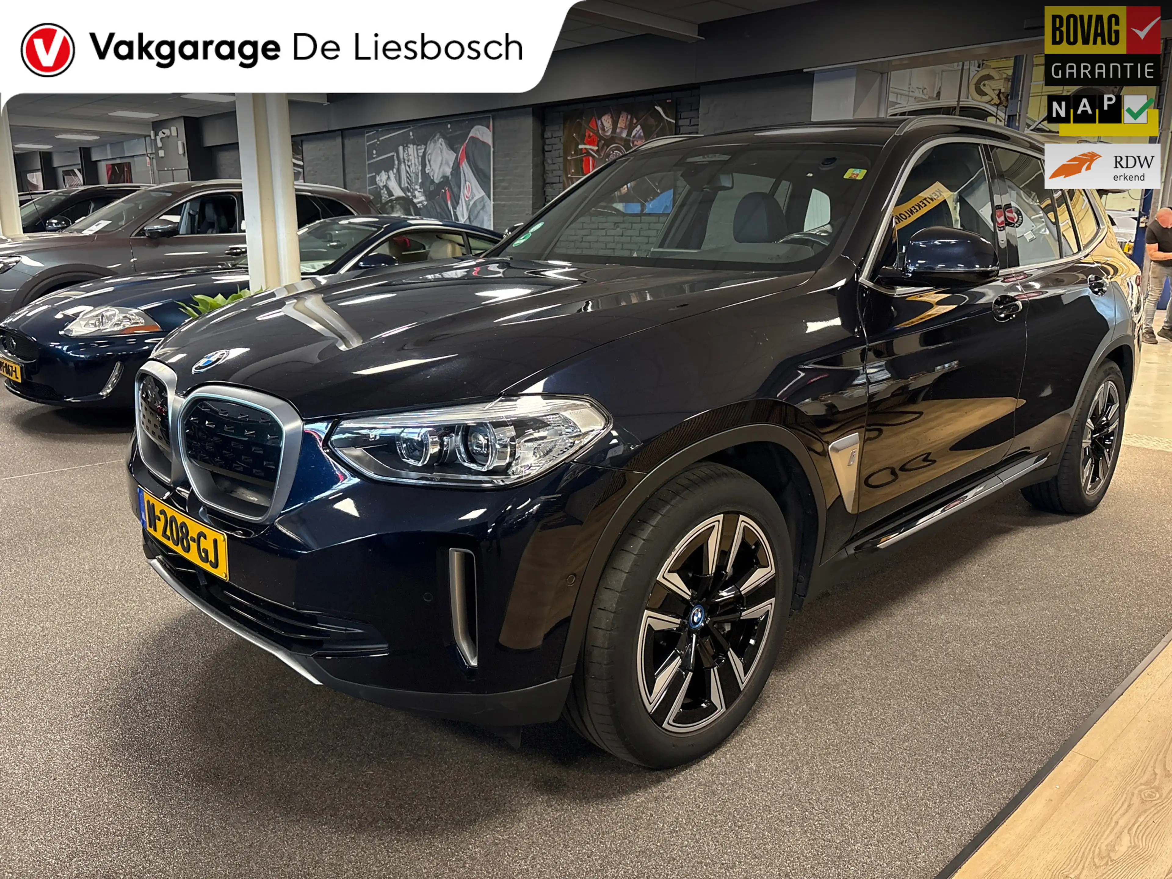BMW iX3 Executive 80 kWh/pano/leer/memory/trekhaak/camera/