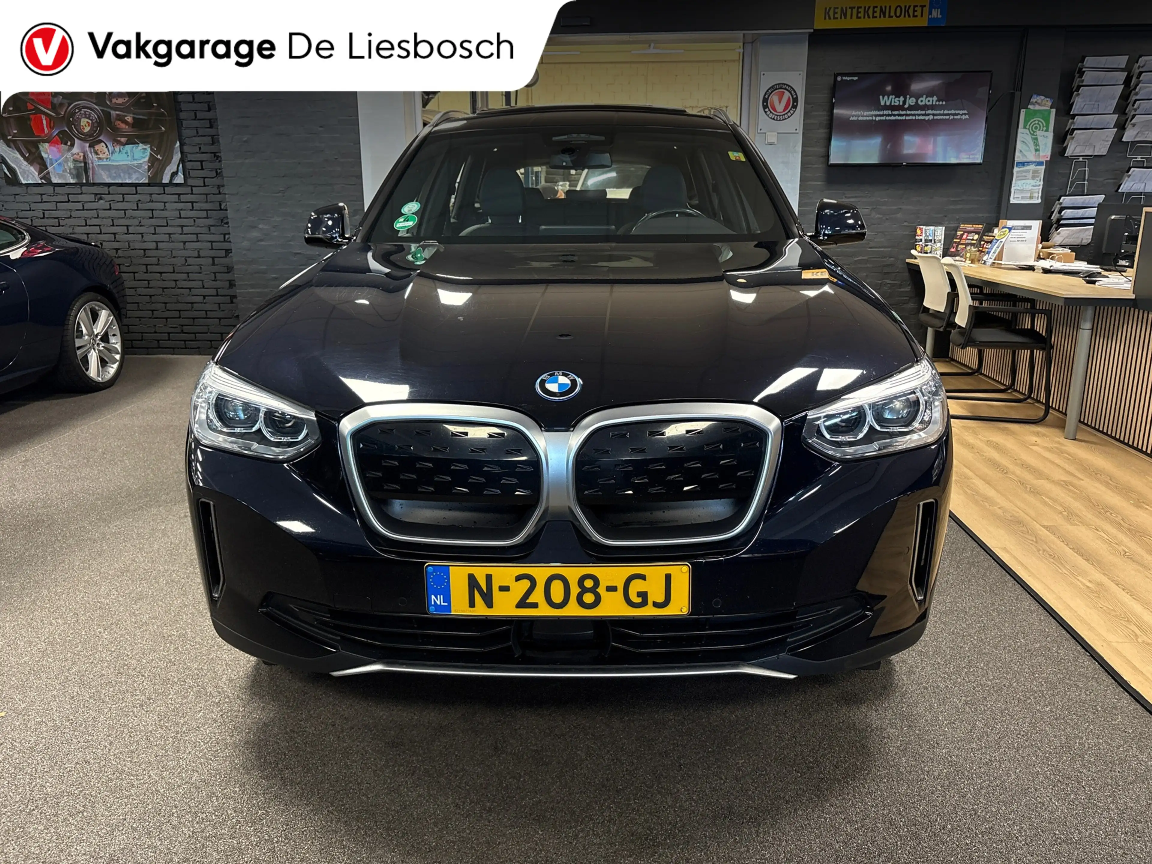 BMW iX3 Executive 80 kWh/pano/leer/memory/trekhaak/camera/ — photo 2