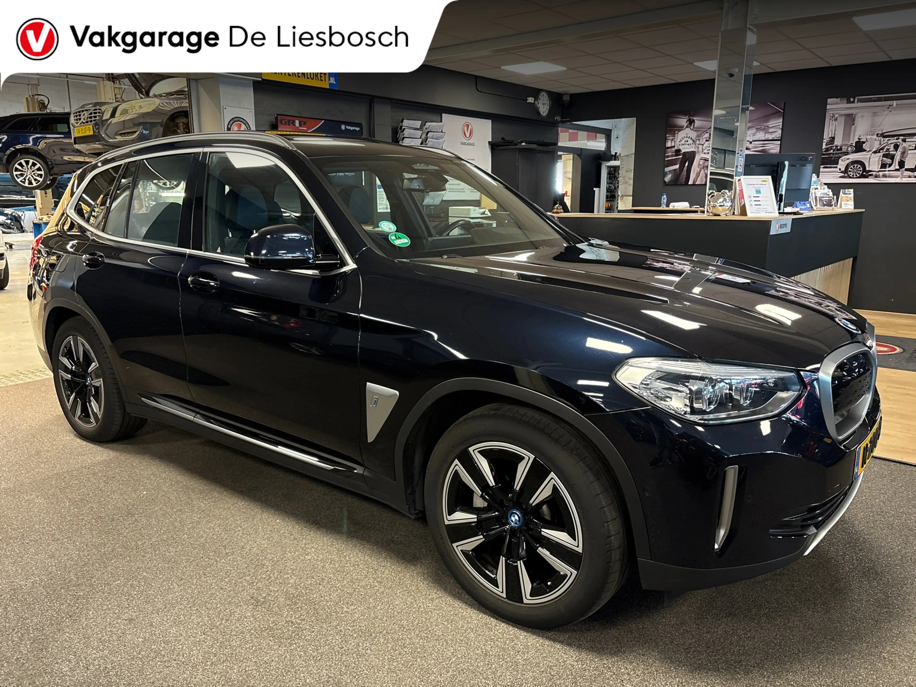 BMW iX3 Executive 80 kWh/pano/leer/memory/trekhaak/camera/ — photo 3