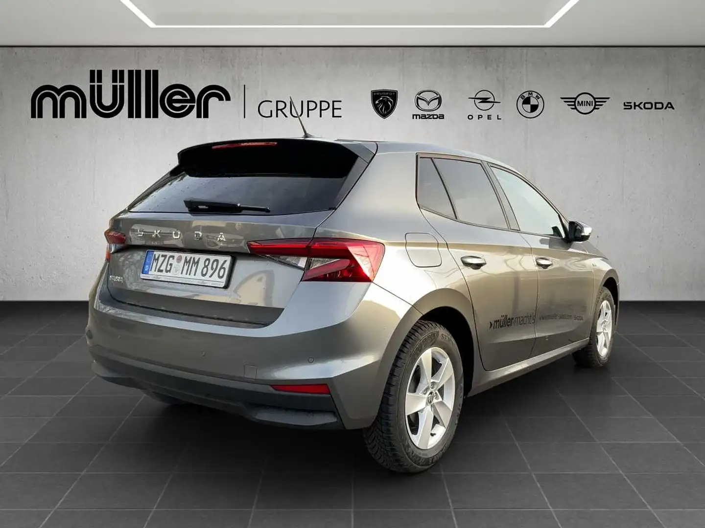 Skoda Fabia 1.0 TSI Tour Grau - 2